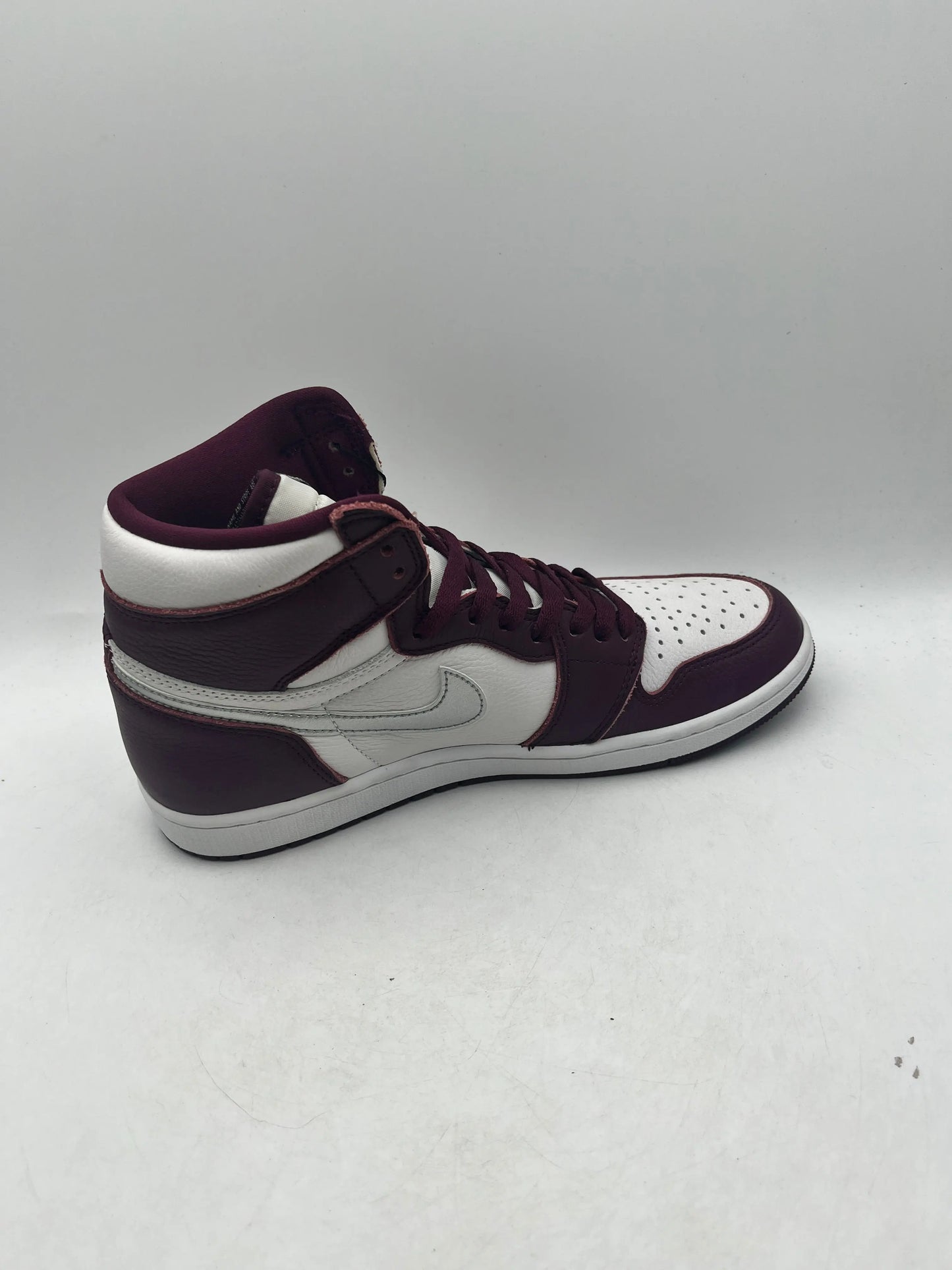 Nike Air Jordan 1 Retro High OG Bordeaux 555088-611 Size UK 8 - New Condition FRENLY BRICKS - Open 7 Days