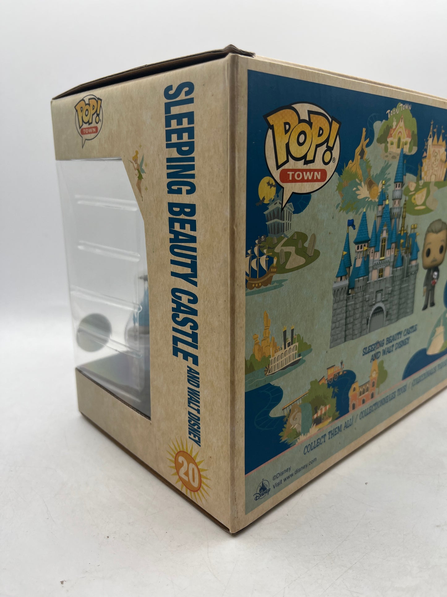 Funko POP! Town: Disneyland 65th - Sleeping Beauty Castle and Walt Disney #20