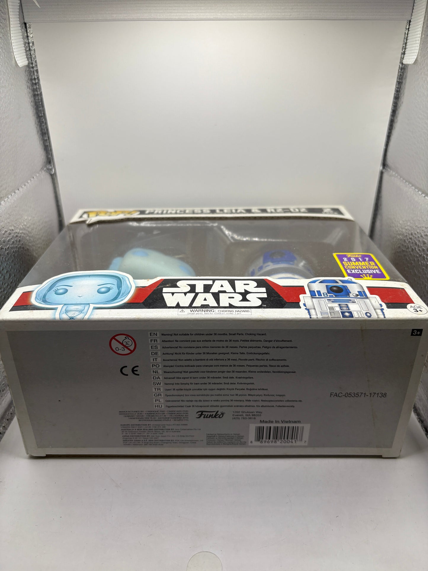 Funko POP! Princess Leia & R2-D2 2 Pack 2017 Summer Convention FRENLY BRICKS - Open 7 Days