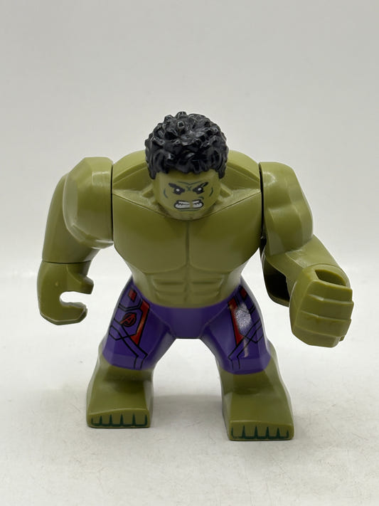 LEGO Marvel Super Heroes Hulk Bigfig Minifigure Avengers Green Purple Shorts