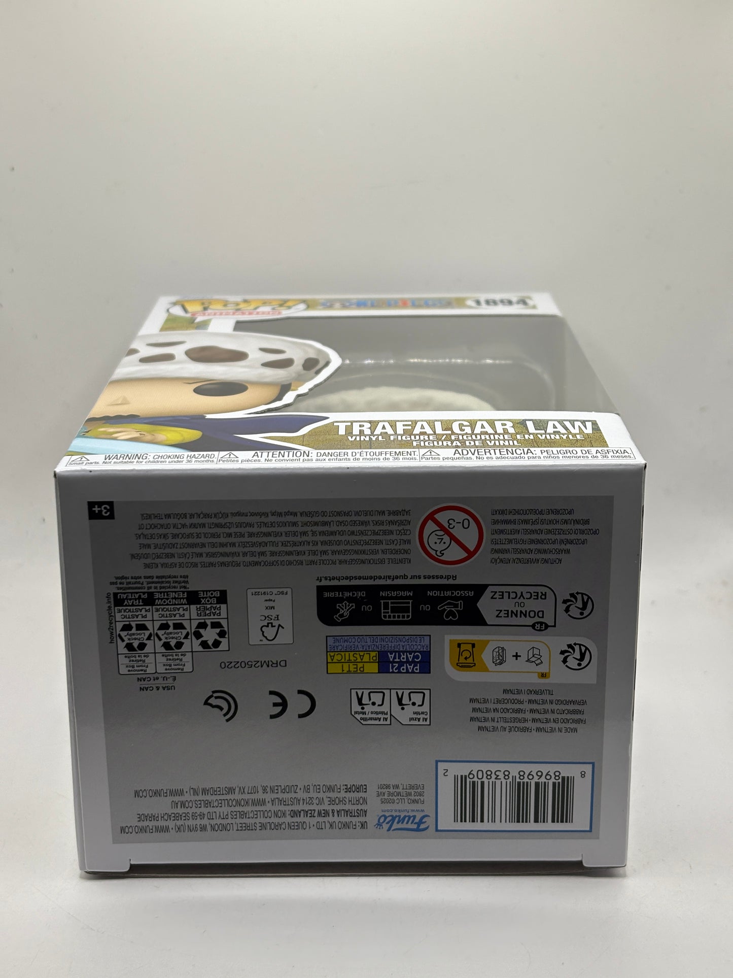 Funko POP! Animation One Piece #1894 Trafalgar Law Vinyl Figure