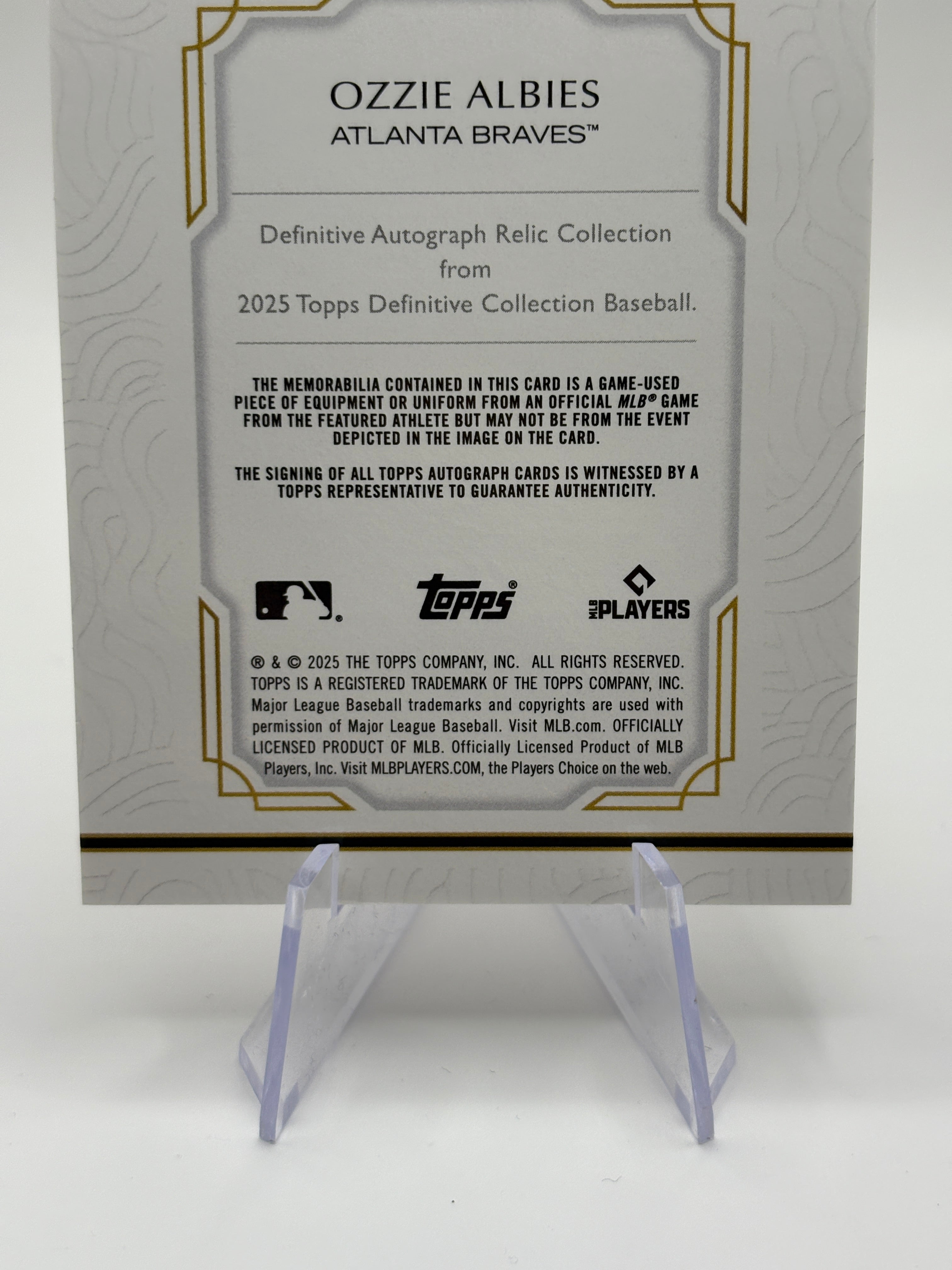2025 Topps Definitive Ozzie Albies Relic Auto Cards Patch Braves /50 FRENLY BRICKS - Open 7 Days