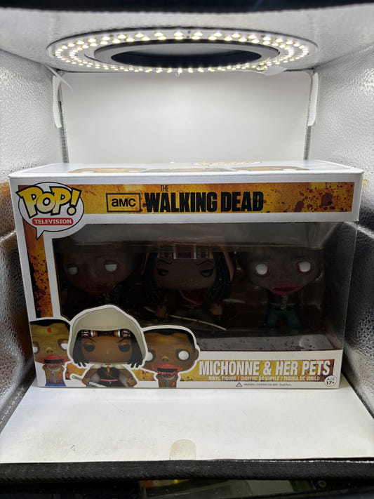 Funko POP! Television The Walking Dead Michonne & Her Pets Vinyl Figures
