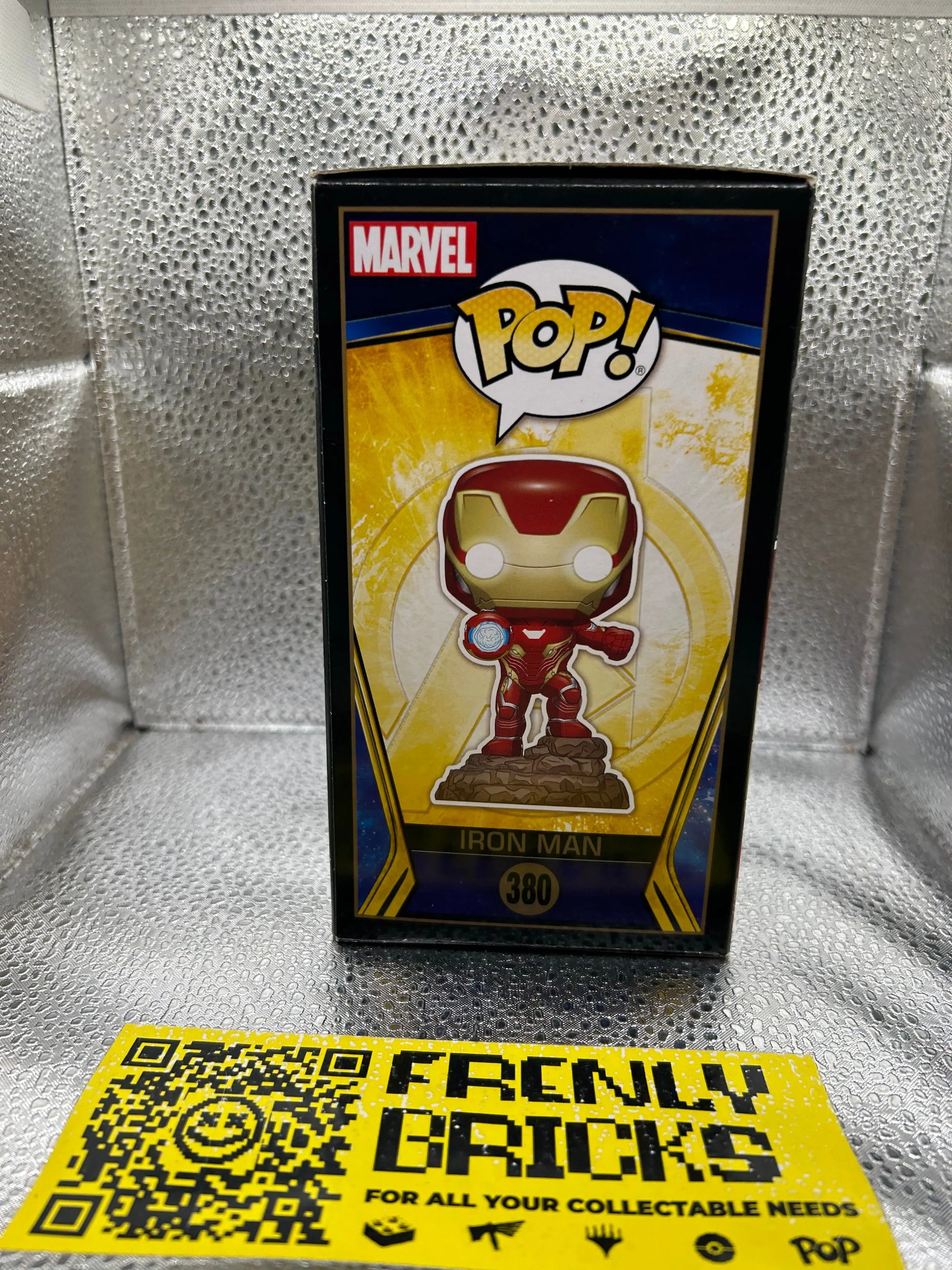 Pop Vinyl Marvel Iron Man #380 FRENLY BRICKS - Open 7 Days