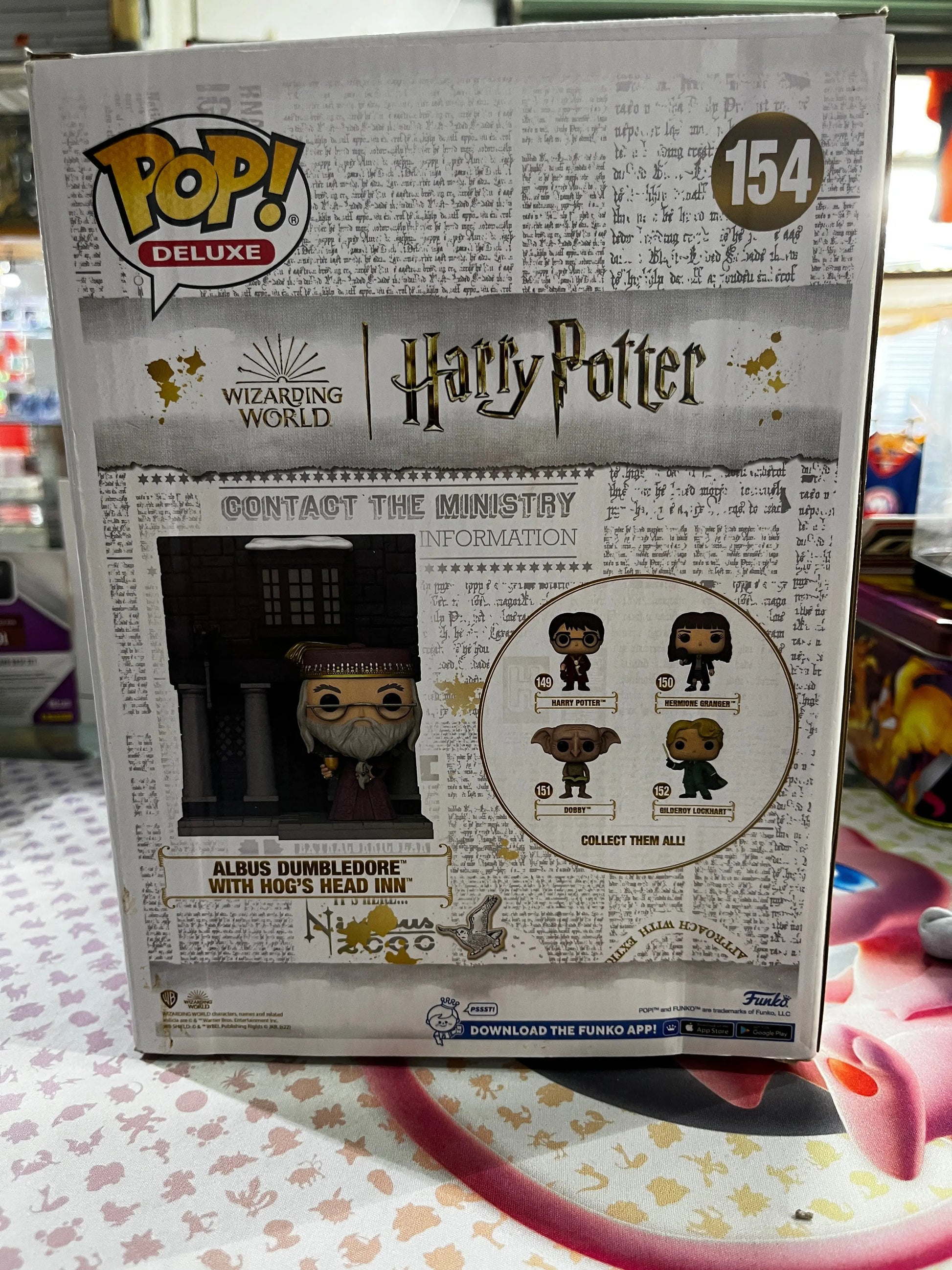 Funko Pop Vinyl Deluxe Harry Potter Albus Dumbledore With Hog’s Head Inn #154 FRENLY BRICKS - Open 7 Days
