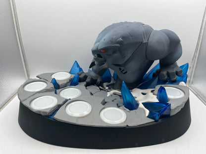 Disney Infinity 2.0 Collectors MARVEL FROST GIANT BEAST Base Display Stand FRENLY BRICKS - Open 7 Days