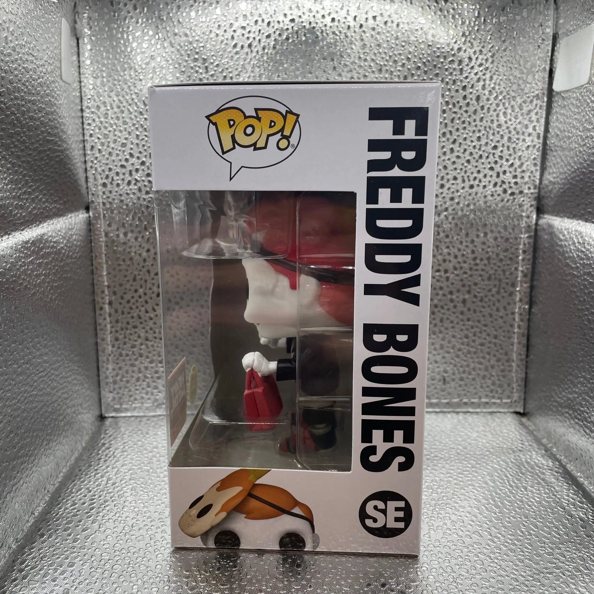 Freddy Bones Heavy Metal Halloween SE 2023 GITD RARE FUNKO POP Limited to 3000pcs FRENLY BRICKS - Open 7 Days