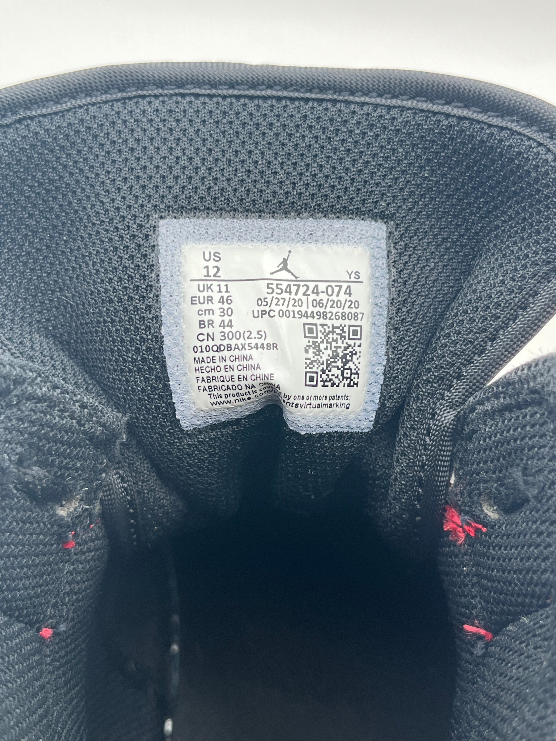 Nike Air Jordan 1 Mid Gym Red Banned Bred Shoes 554725-074 - Size US12 FRENLY BRICKS - Open 7 Days