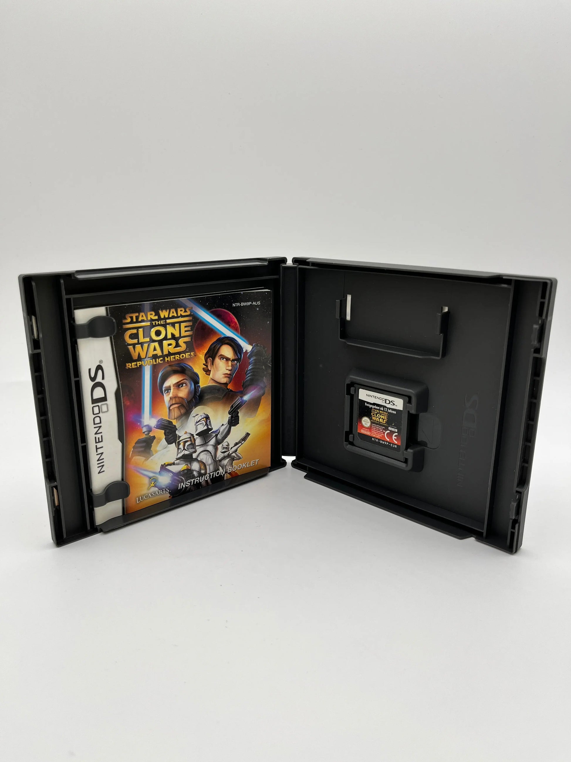 Nintendo DS, 3DS, & Pc Video Game Bundle - Lot FRENLY BRICKS - Open 7 Days