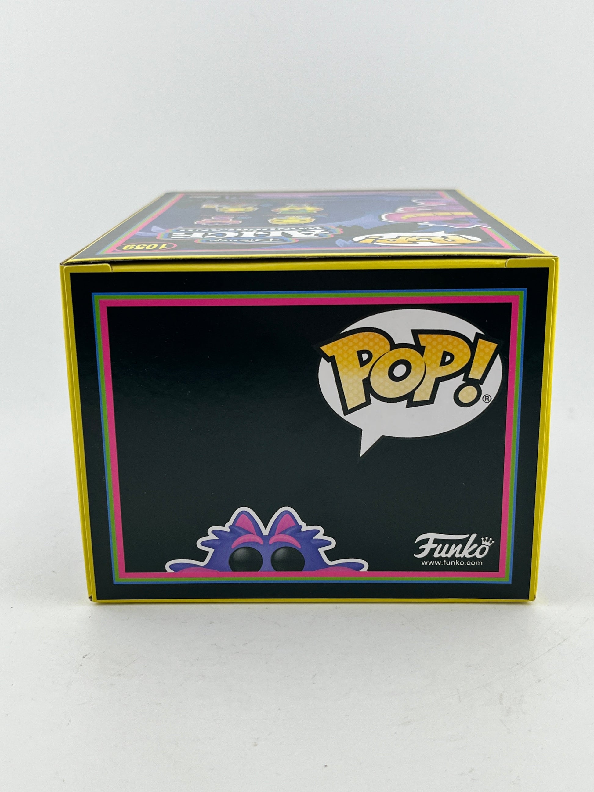 Funko POP! Disney Alice In Wonderland - Cheshire Cat #1059 - Blacklight Exclusive FRENLY BRICKS - Open 7 Days