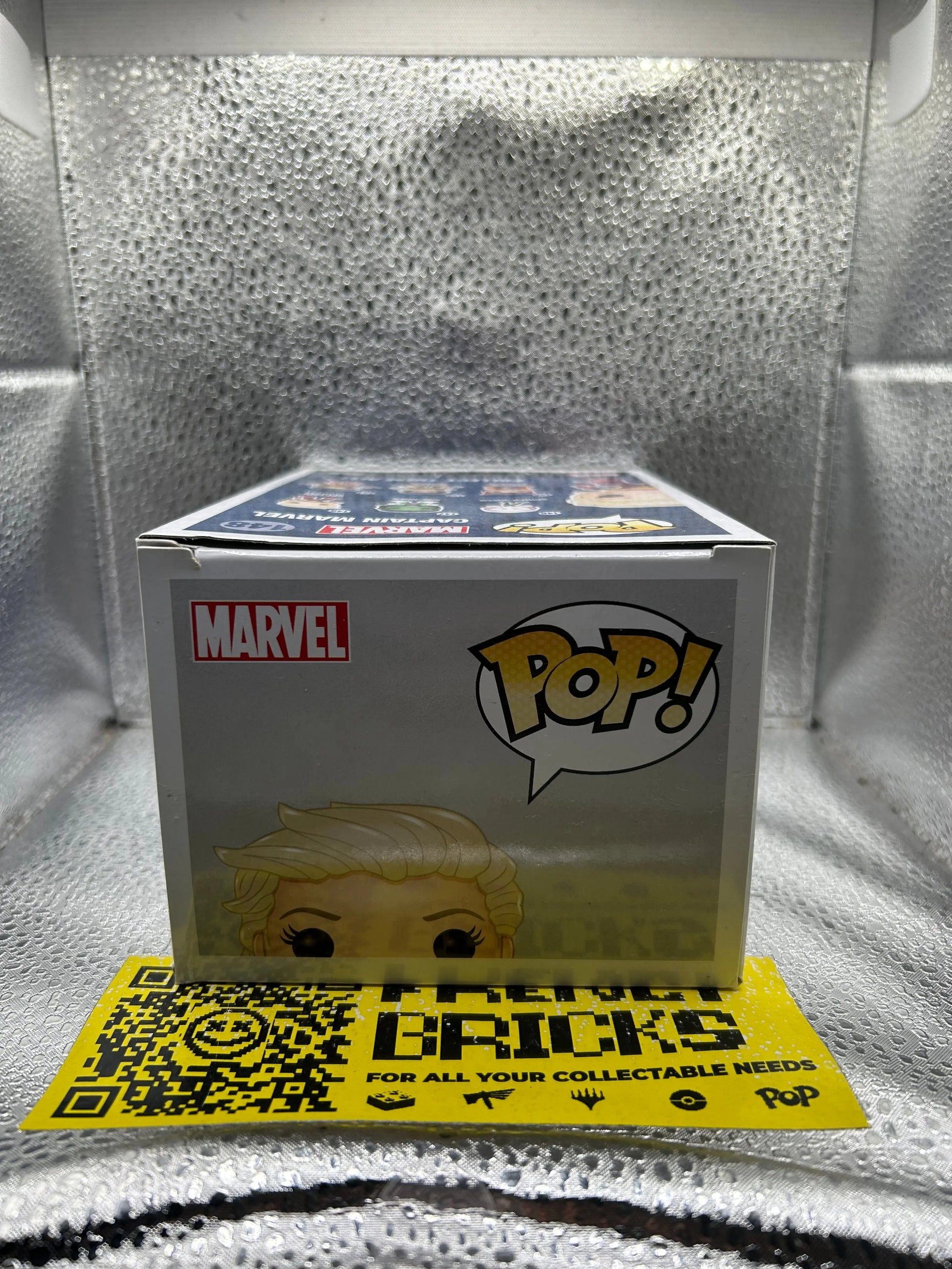 Pop Vinyl  Captain Marvel #148 FRENLY BRICKS - Open 7 Days