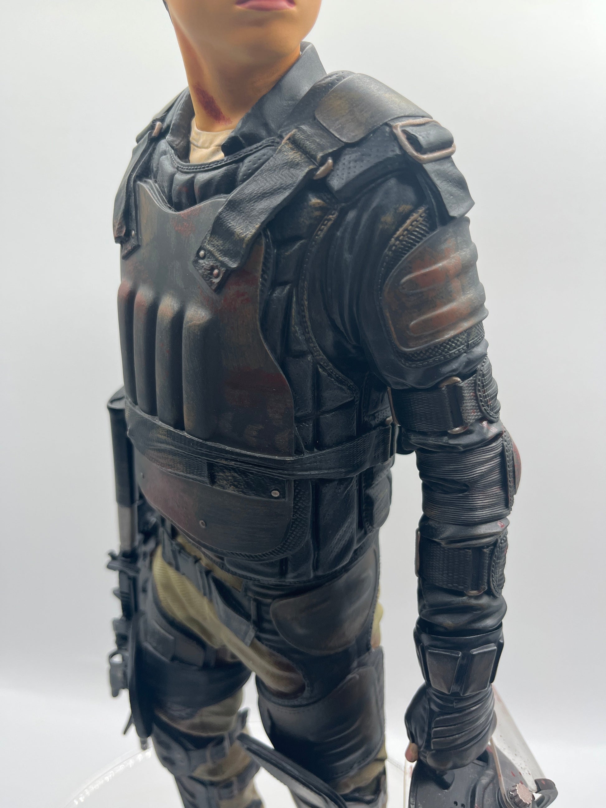 The Walking Dead Gentle Giant Glenn Rhee in Riot Gear 1:4 scale statue LE 29/260 FRENLY BRICKS - Open 7 Days