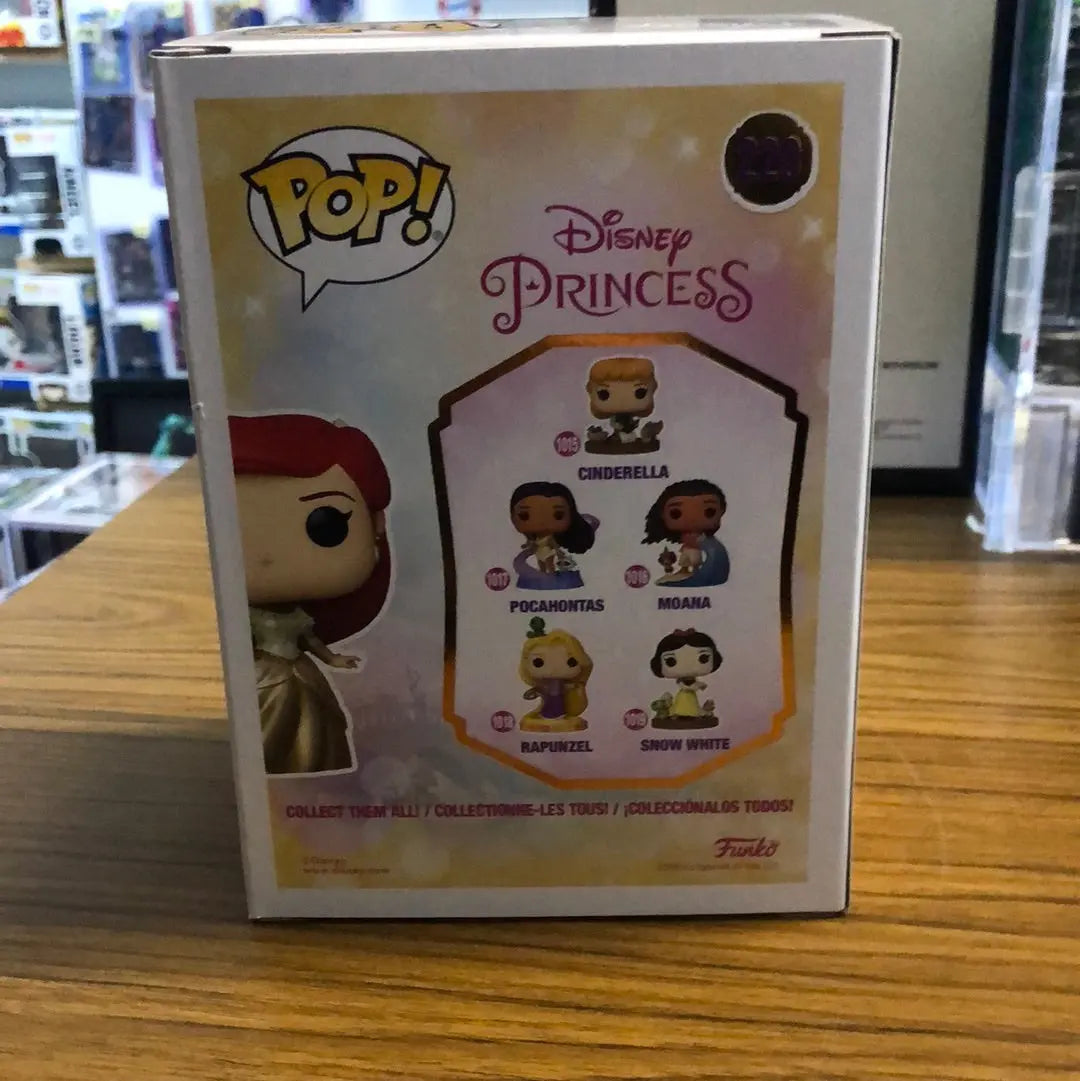 Ariel With Pin #220 Gold Funko Shop Exclusive Disney Princess Pop FRENLY BRICKS - Open 7 Days