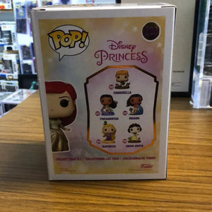 Ariel With Pin #220 Gold Funko Shop Exclusive Disney Princess Pop FRENLY BRICKS - Open 7 Days