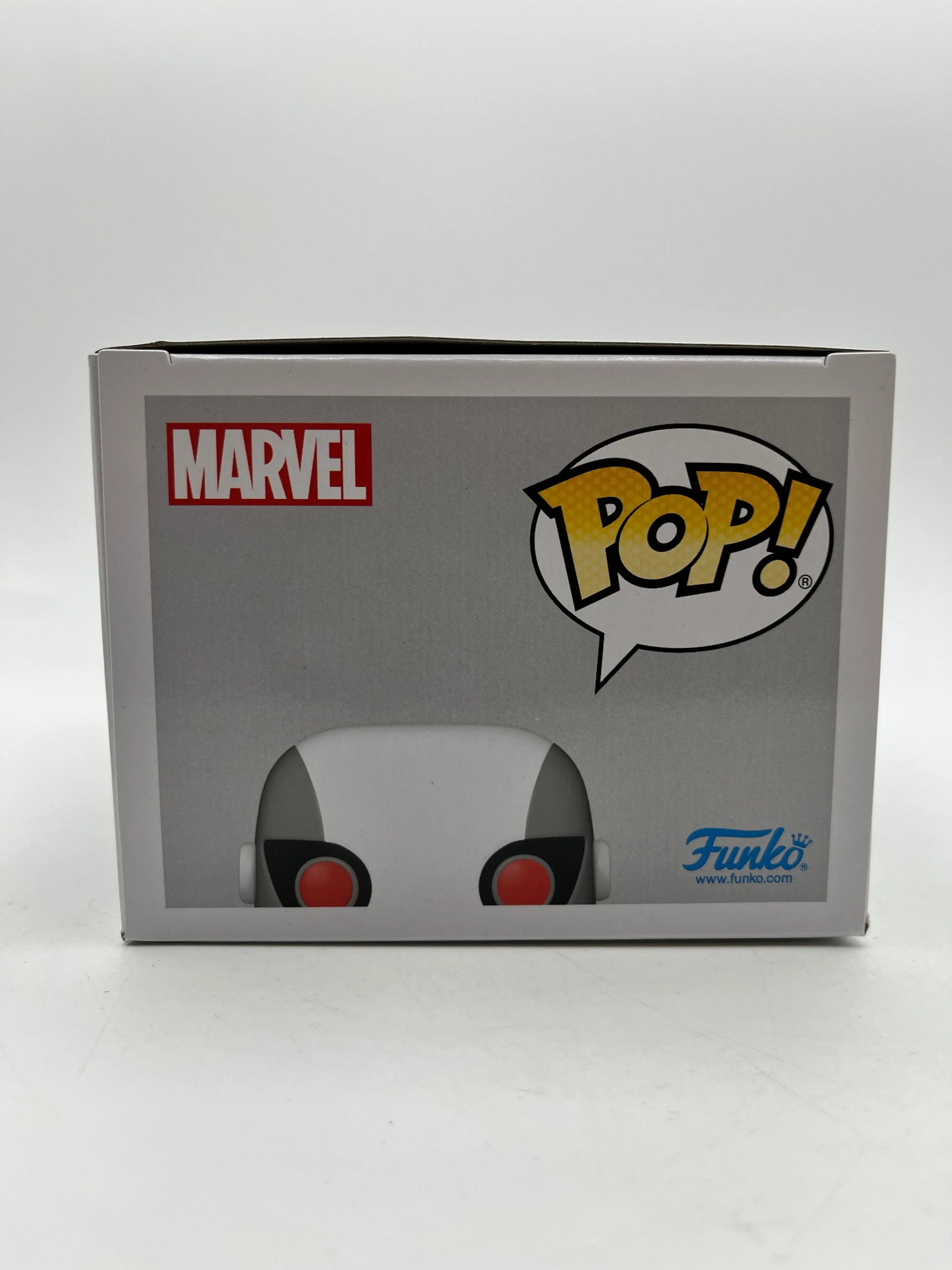 Funko POP! Spider-Man (Bug-Eyes Armor) #1067 - Winter Convention Limited Edition FRENLY BRICKS - Open 7 Days