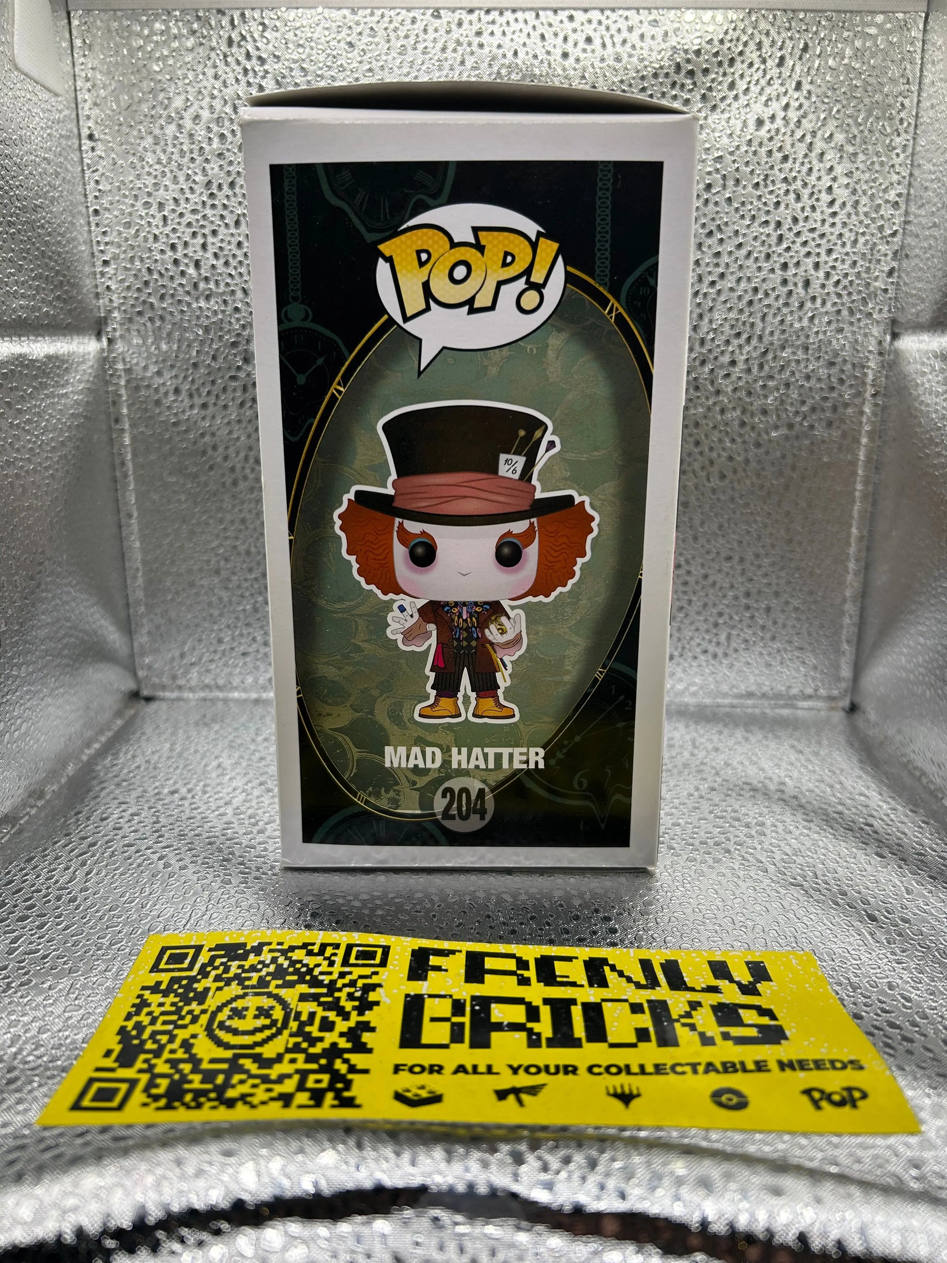 Pop Vinyl Disney #204 Mad Hatter FRENLY BRICKS - Open 7 Days