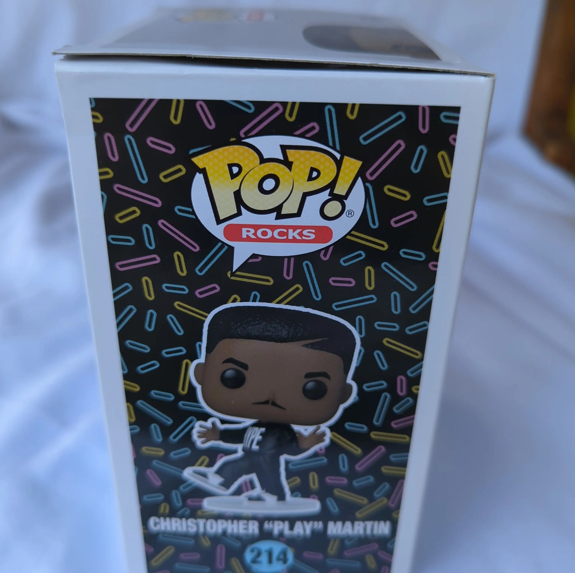 FUNKO POP Rocks Christopher "Play" Martin 214 Rocks - FRENLY BRICKS - Open 7 Days