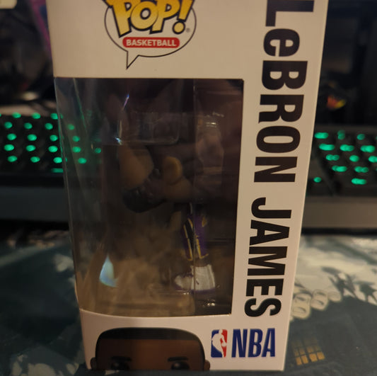 FUNKO POP VINYL - LeBron James - 66 - Lakers - NBA FRENLY BRICKS