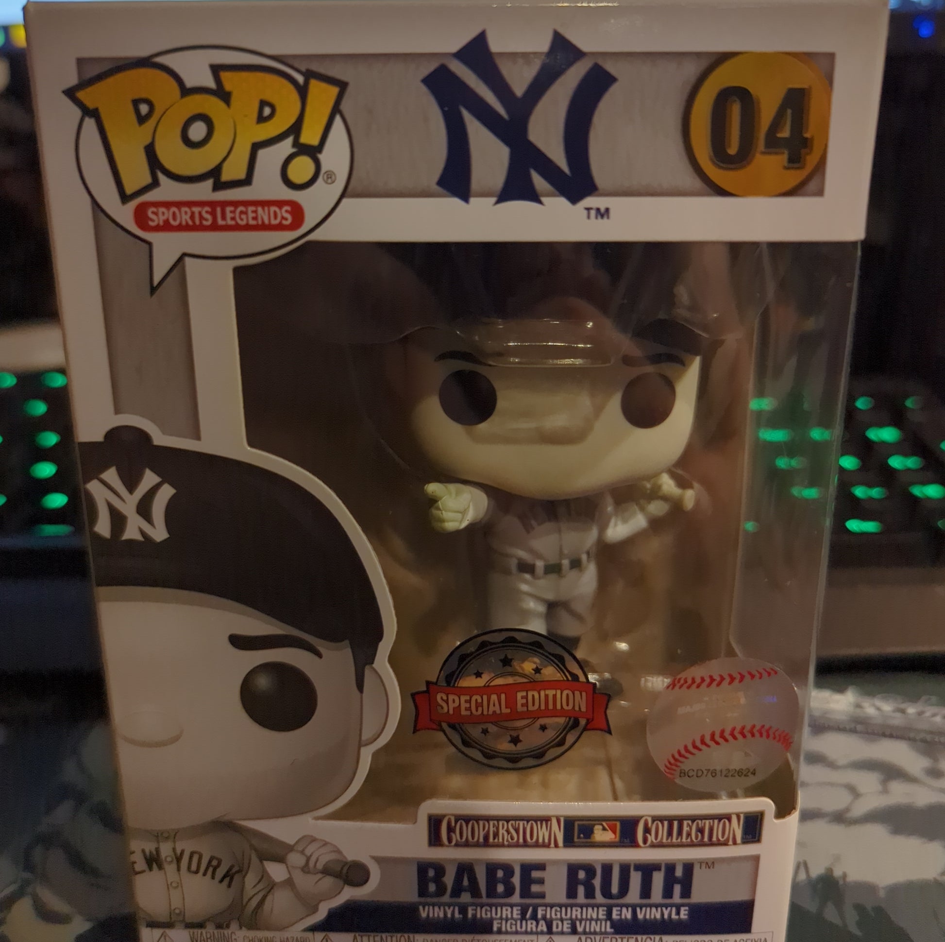 FUNKO POP VINYL - BABE RUTH - 04 FRENLY BRICKS