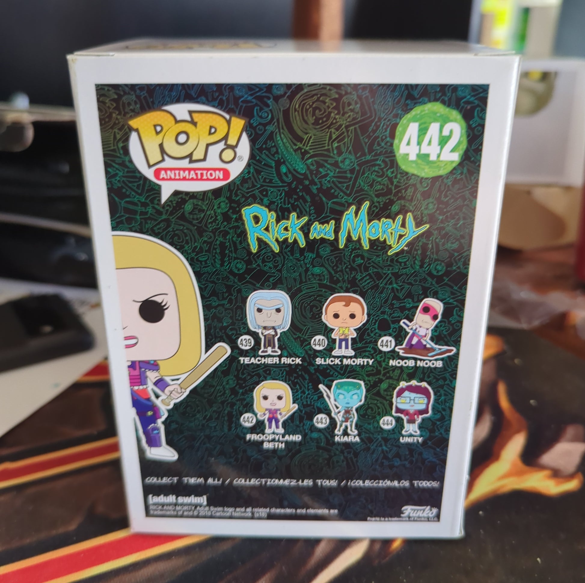 FUNKO POP VINYL - FROOPYLAND BETH - 442 - Rick and Morty FRENLY BRICKS - Open 7 Days