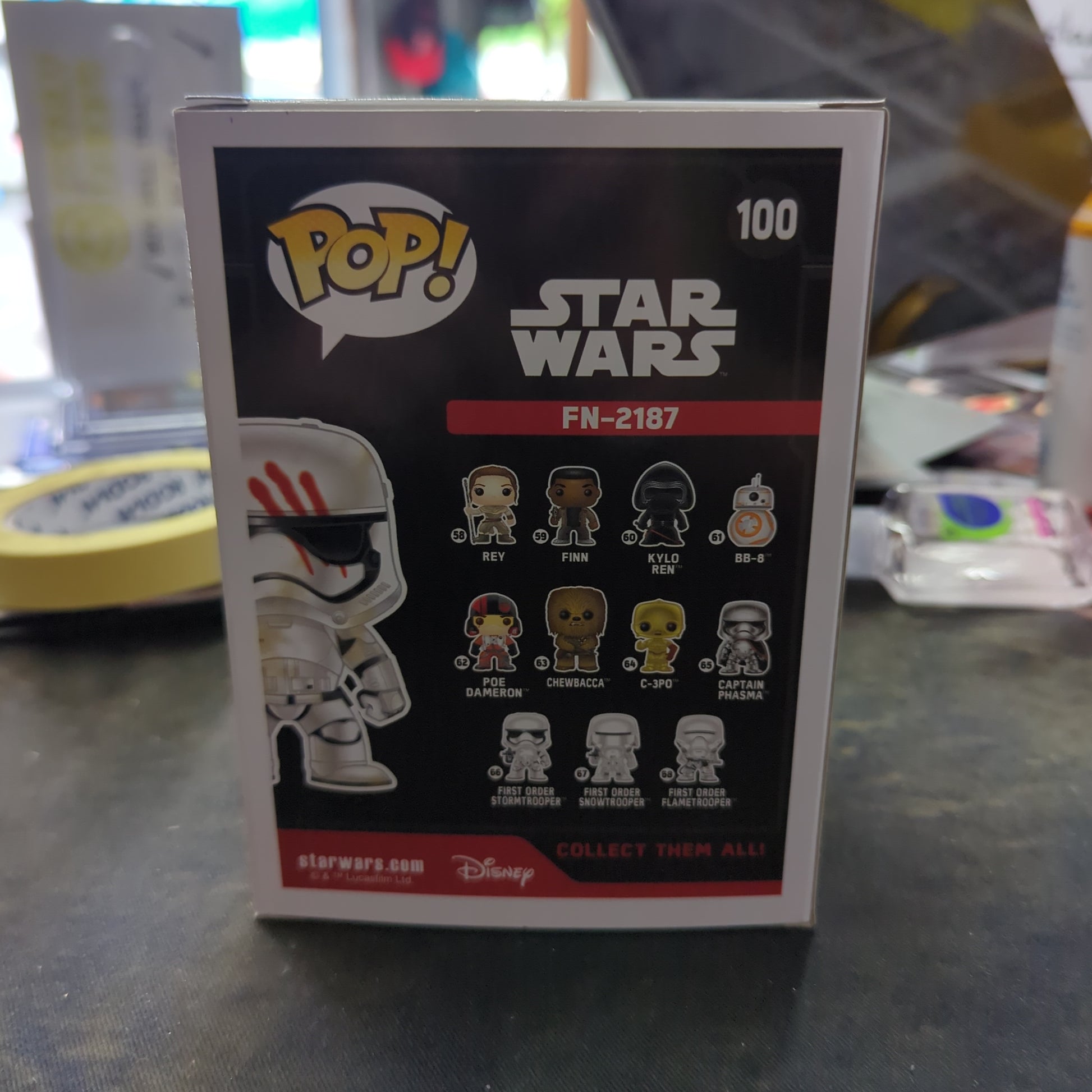 FUNKO POP VINYL - FN-2187 - STAR WARS FRENLY BRICKS - Open 7 Days