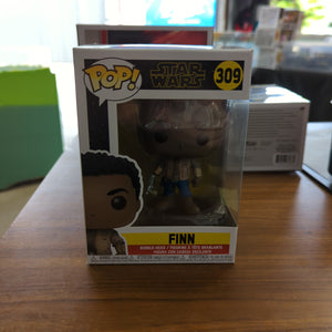 Star Wars Rise of Skywalker: Finn Pop! Vinyl Figure #309 FRENLY BRICKS - Open 7 Days