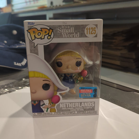 Disney Funko Pop - Netherlands - It's a Small World - NYCC Exclusive - No. 1125 FRENLY BRICKS - Open 7 Days