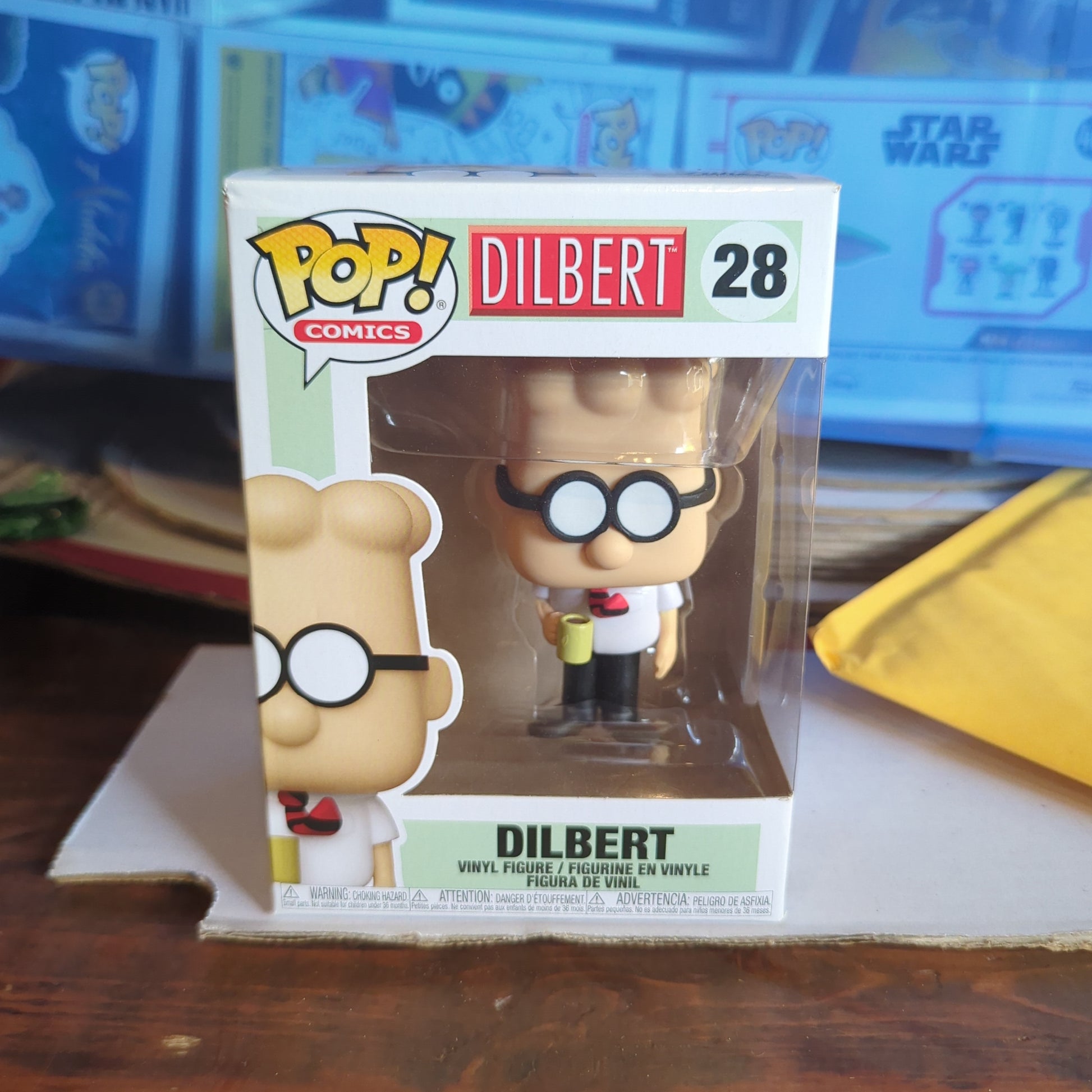 Funko POP! Comics : Dilbert - Dilbert #28 Vinyl Figure FRENLY BRICKS - Open 7 Days