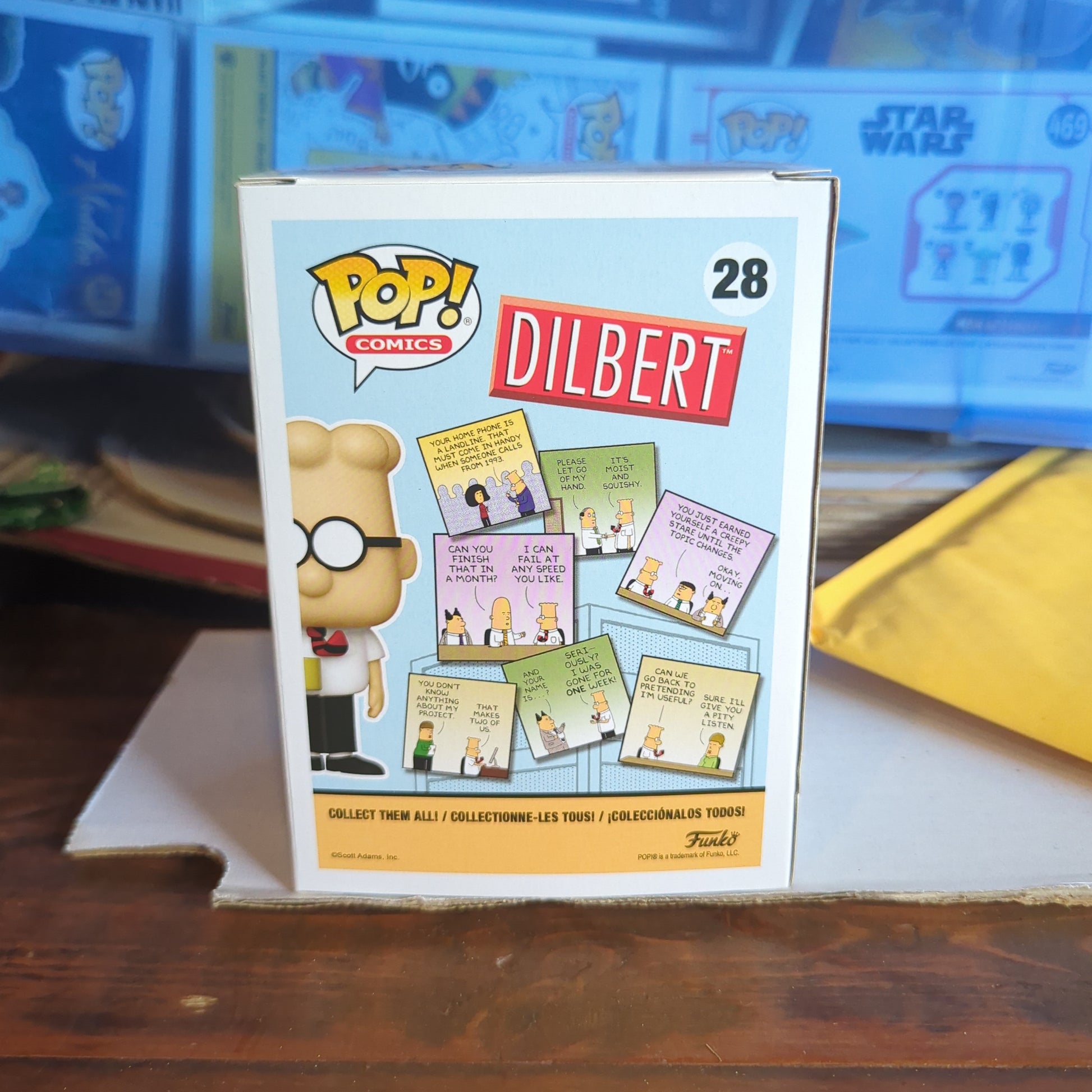 Funko POP! Comics : Dilbert - Dilbert #28 Vinyl Figure FRENLY BRICKS - Open 7 Days