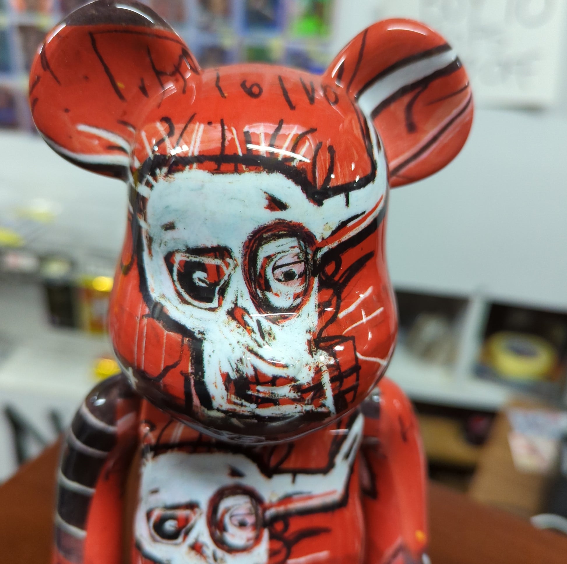 Bearbrick JEAN-MICHEL BASQUIAT FRENLY BRICKS - Open 7 Days