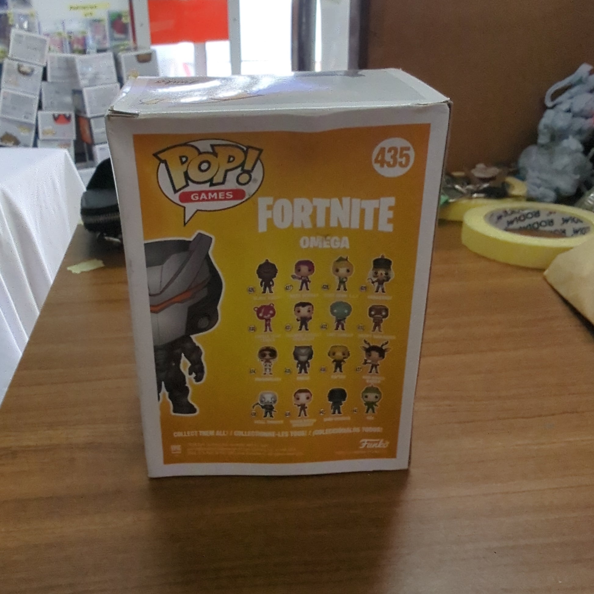 FORTNITE S1 OMEGA 3.75" POP VINYL FIGURE POP GAMES FUNKO 435 *strong box damage* FRENLY BRICKS - Open 7 Days