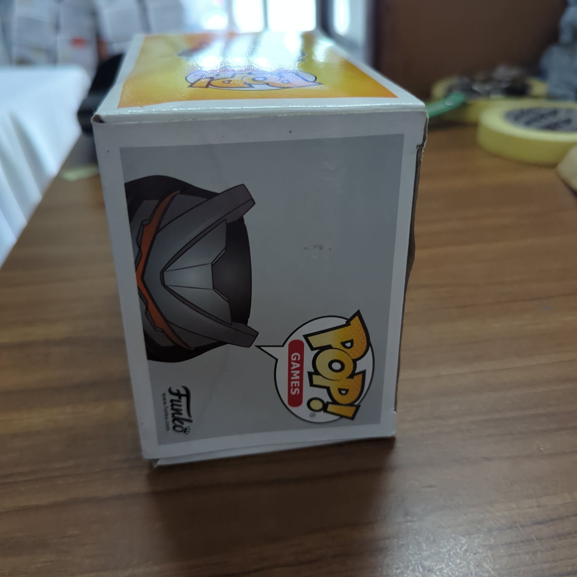 FORTNITE S1 OMEGA 3.75" POP VINYL FIGURE POP GAMES FUNKO 435 *strong box damage* FRENLY BRICKS - Open 7 Days