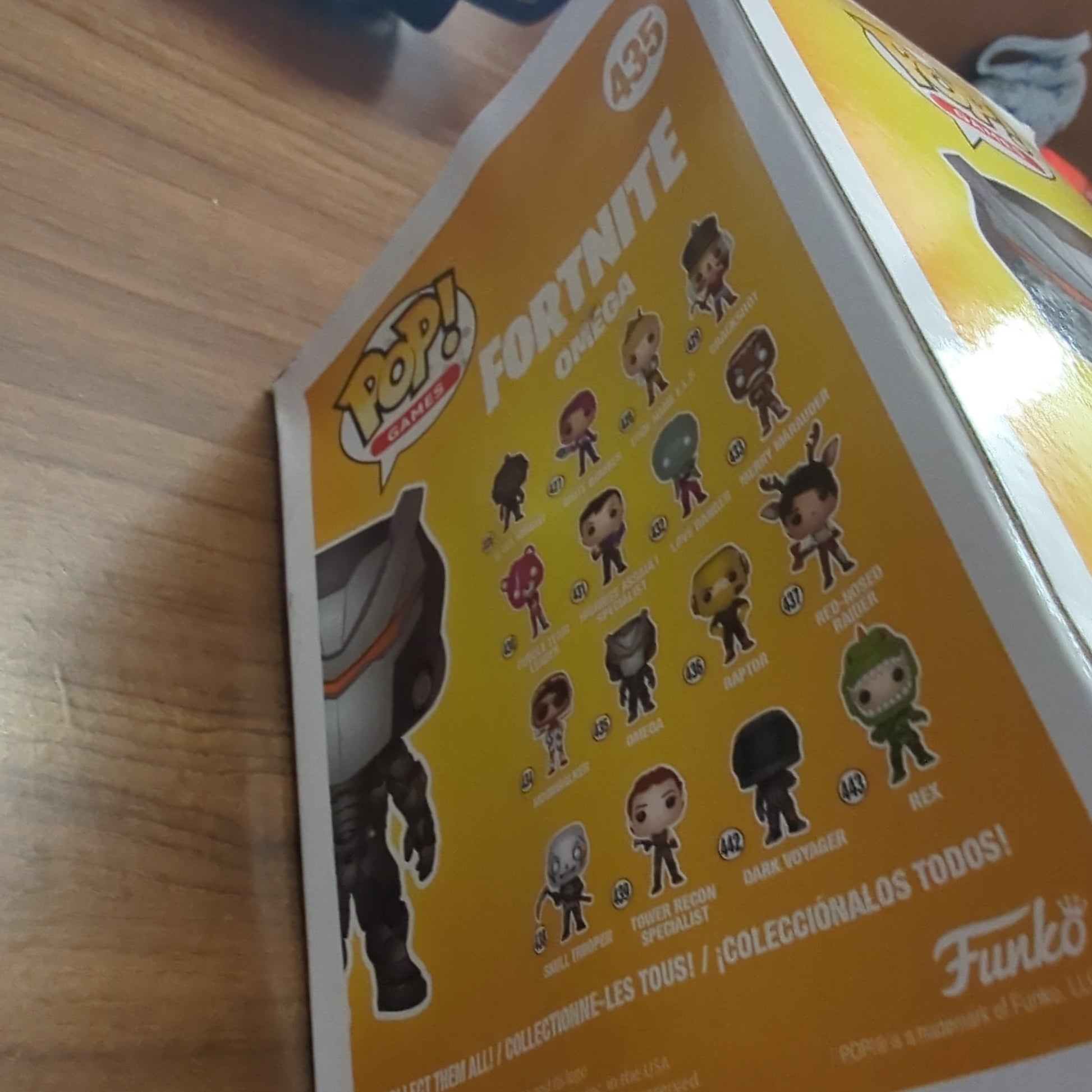 FORTNITE S1 OMEGA 3.75" POP VINYL FIGURE POP GAMES FUNKO 435 *strong box damage* FRENLY BRICKS - Open 7 Days