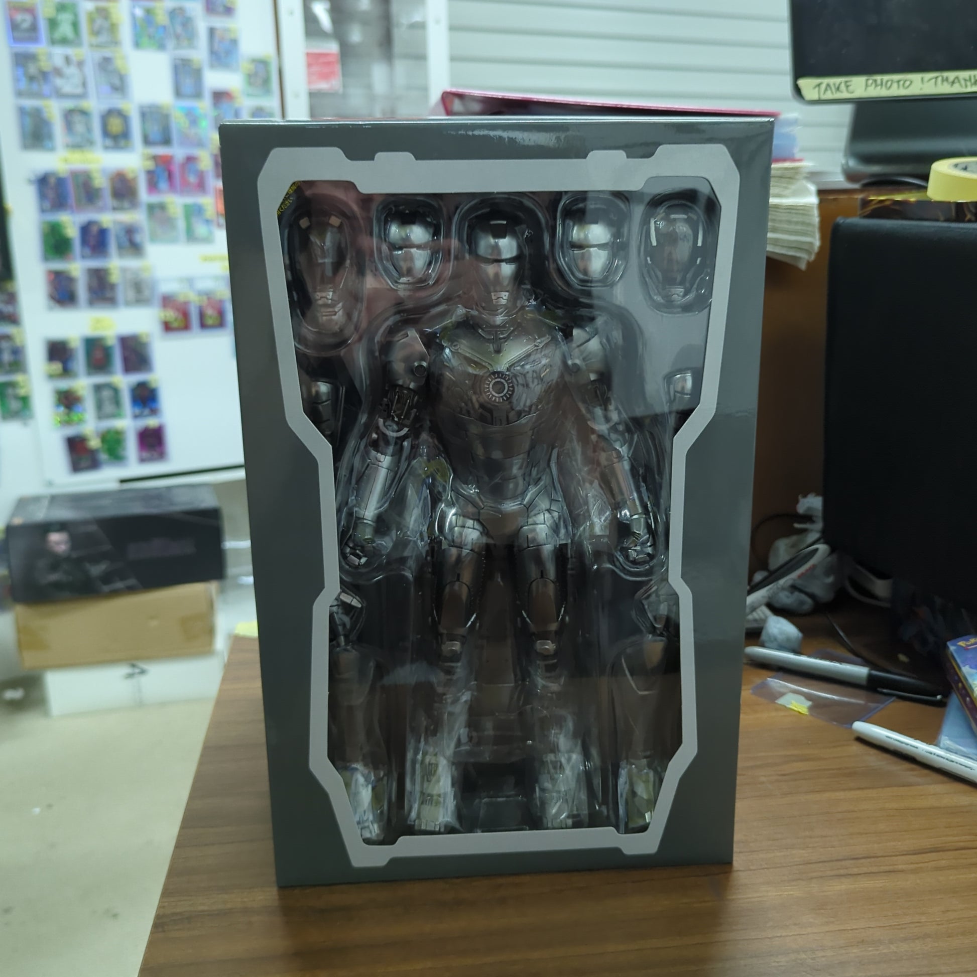 HOT TOYS 1/6 IRON MAN 2 MMS150 MK2 MARK II ARMOR UNLEASHED VER 12" ACTiON FIGURE FRENLY BRICKS - Open 7 Days