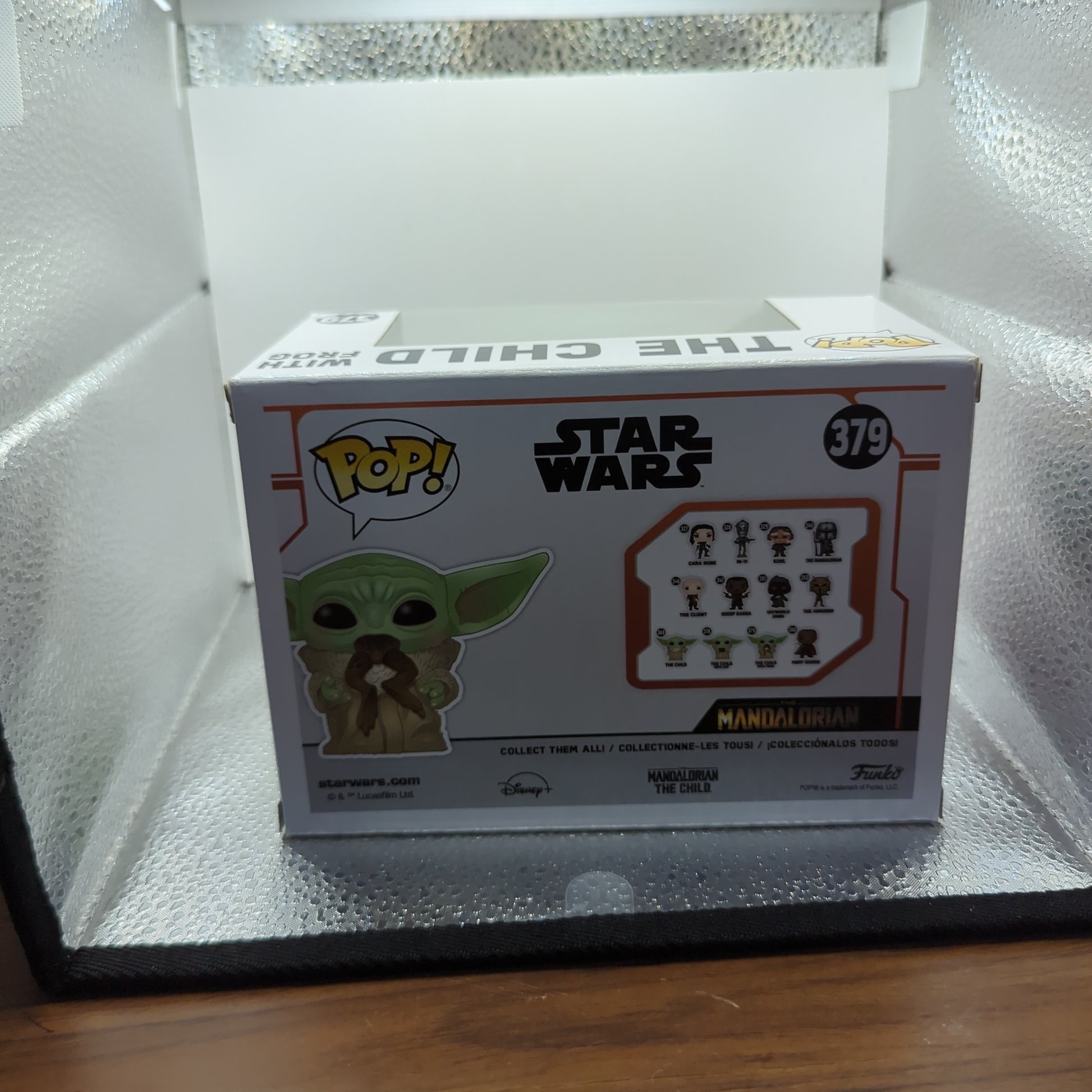 Star Wars The Child with Frog Pop! Vinyl Figure #379 Funko Mandalorian FRENLY BRICKS - Open 7 Days