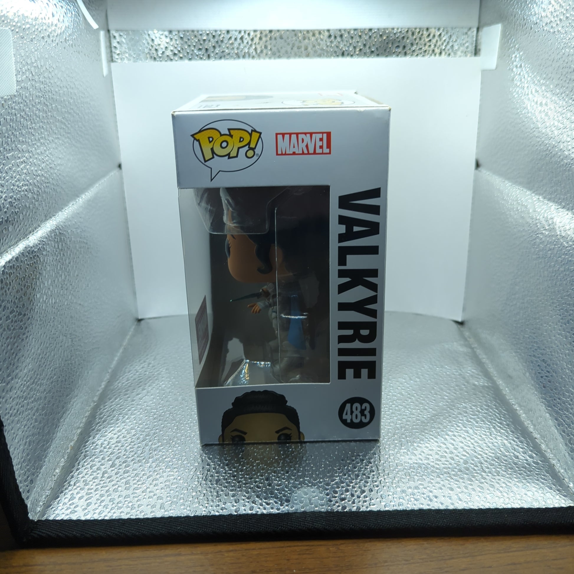 Funko Pop! Vinyl Marvel 483 Valkyrie Collector Corps Avengers Endgame FRENLY BRICKS - Open 7 Days