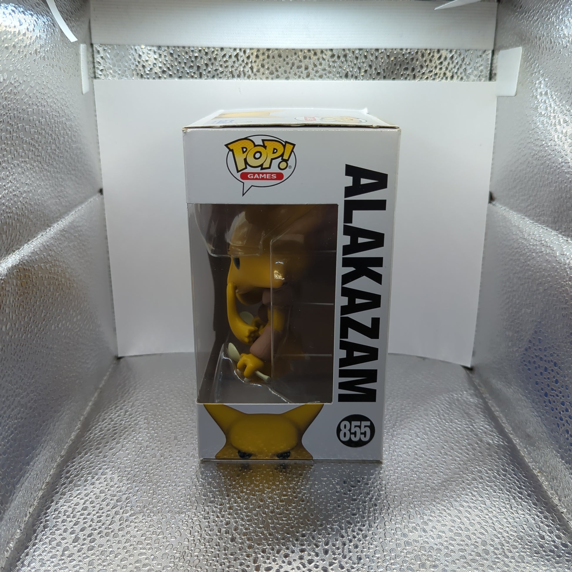 Pokemon - Alakazam Pop! Vinyl Figure #855 FRENLY BRICKS - Open 7 Days