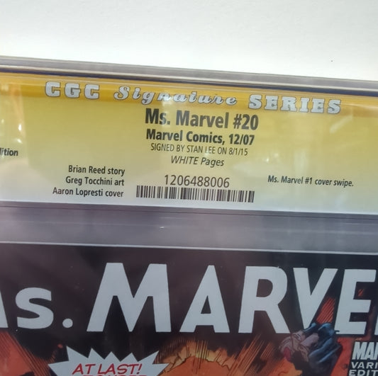 Ms. Marvel #20 Zombie Variant Marvel Comics GRADED CGC 9.6 signed by Stan Lee Authentic Signature Autograph FRENLY BRICKS - Open 7 Days