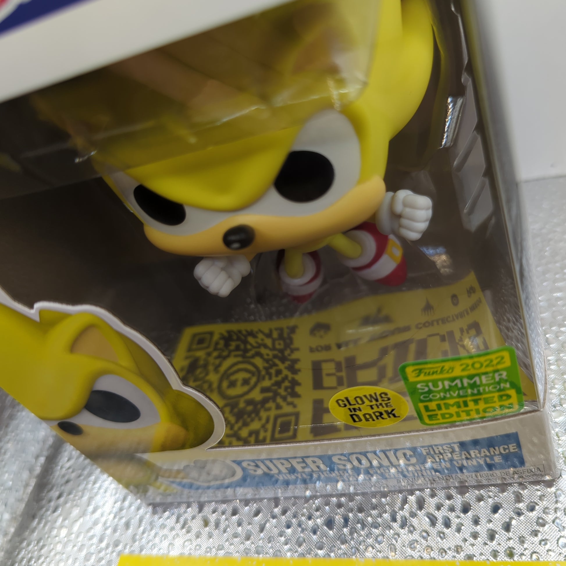 Funko Pop Sonic The Hedgehog Super Sonic 877 SDCC 2022 Limited Edition Glow FRENLY BRICKS - Open 7 Days