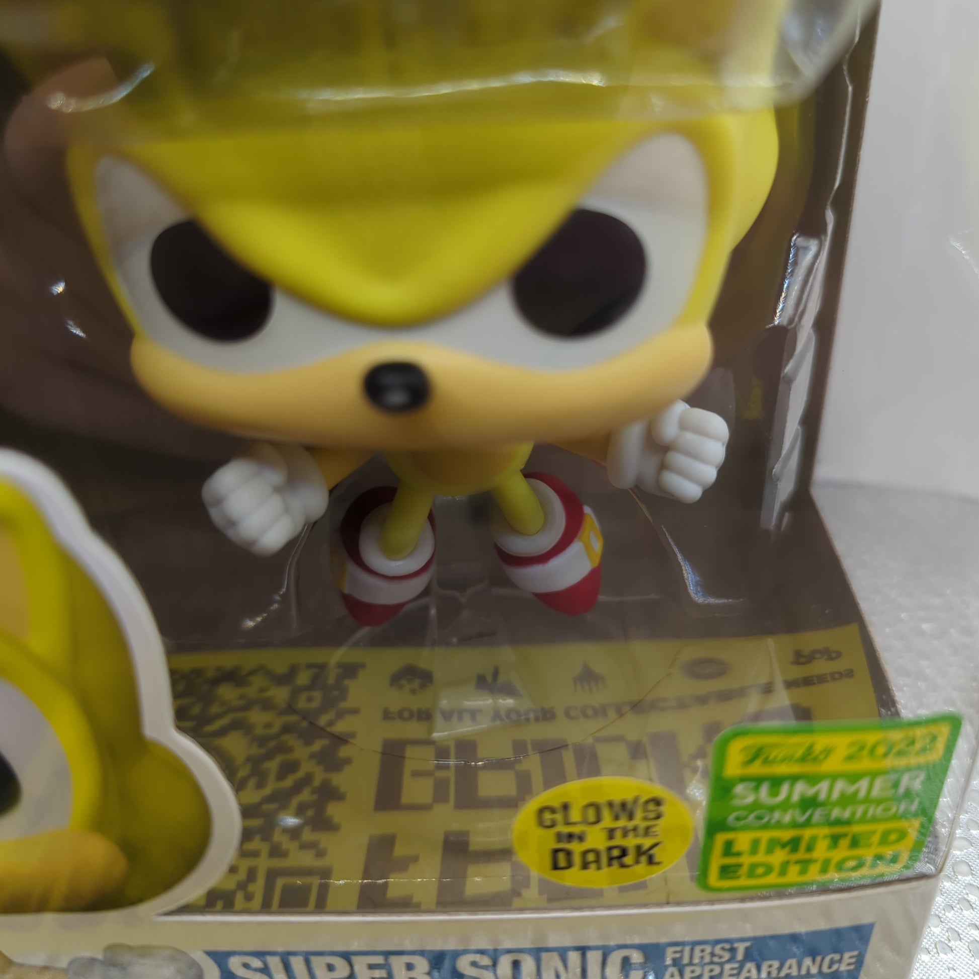 Funko Pop Sonic The Hedgehog Super Sonic 877 SDCC 2022 Limited Edition Glow FRENLY BRICKS - Open 7 Days