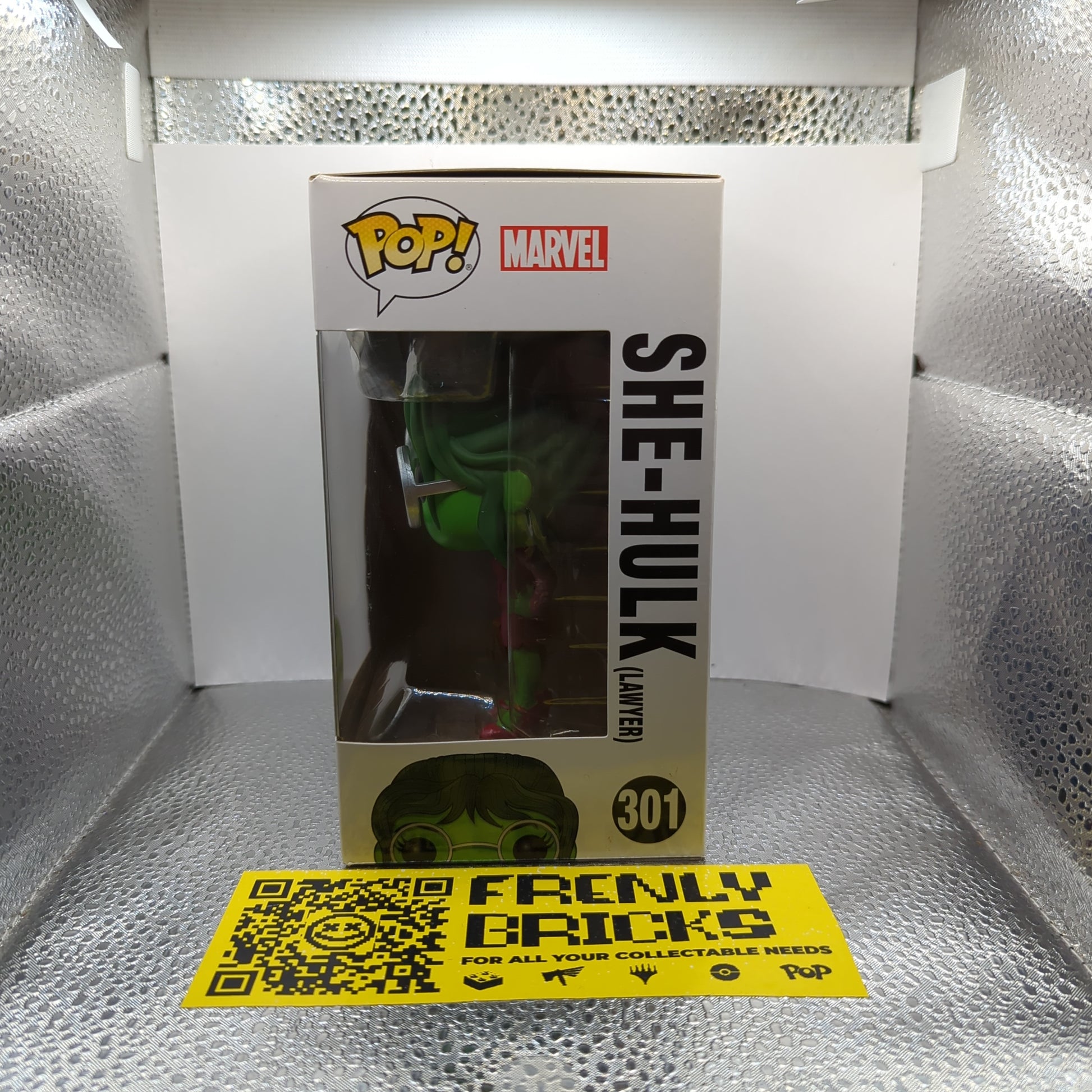 Funko ~ 301 She-Hulk Lawyer Pop! Vinyl ~ Marvel Superheroes ~ ECCC 2018 ~ FRENLY BRICKS - Open 7 Days