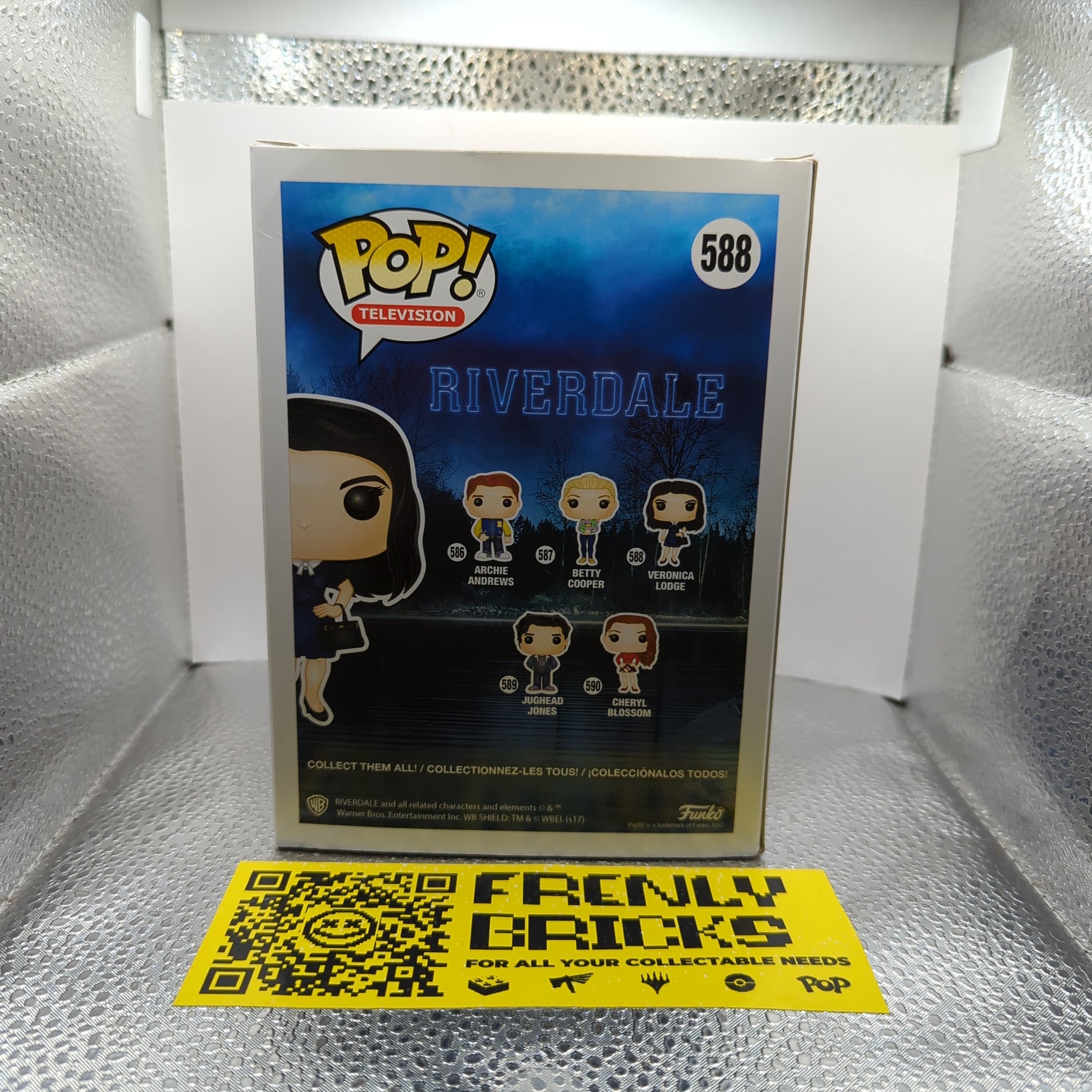 Riverdale Veronica Lodge Exclusive Pop! Vinyl Figure #588 FRENLY BRICKS - Open 7 Days