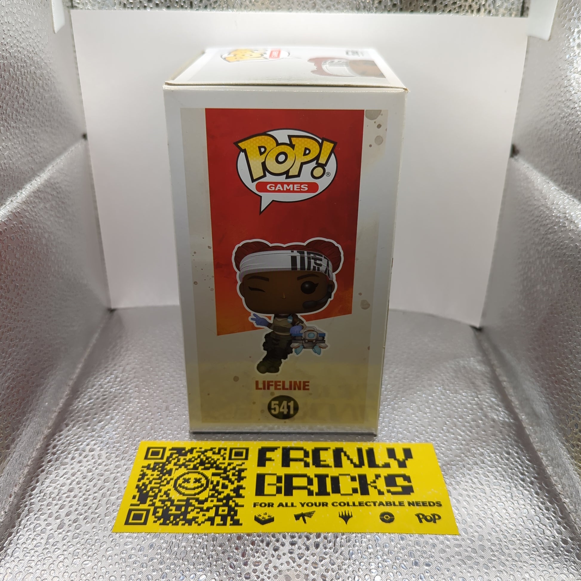 Funko Pop! Games Vinyl Apex Legends Lifeline (541) FRENLY BRICKS - Open 7 Days