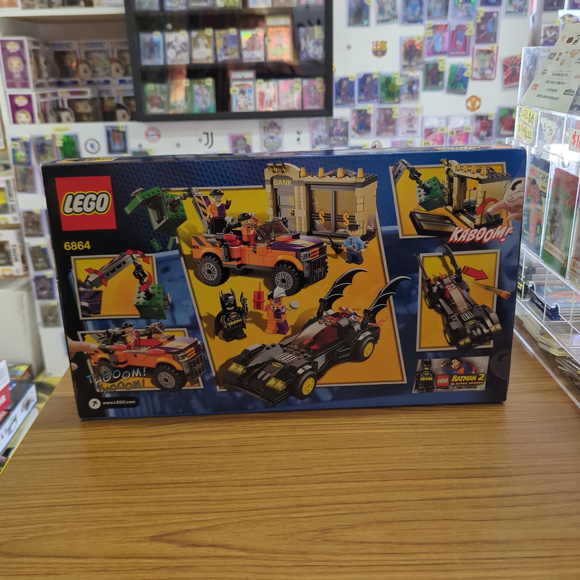 LEGO BATMAN 6864: Batmobile and the Two-Face Chase. 2012. Retired FRENLY BRICKS - Open 7 Days