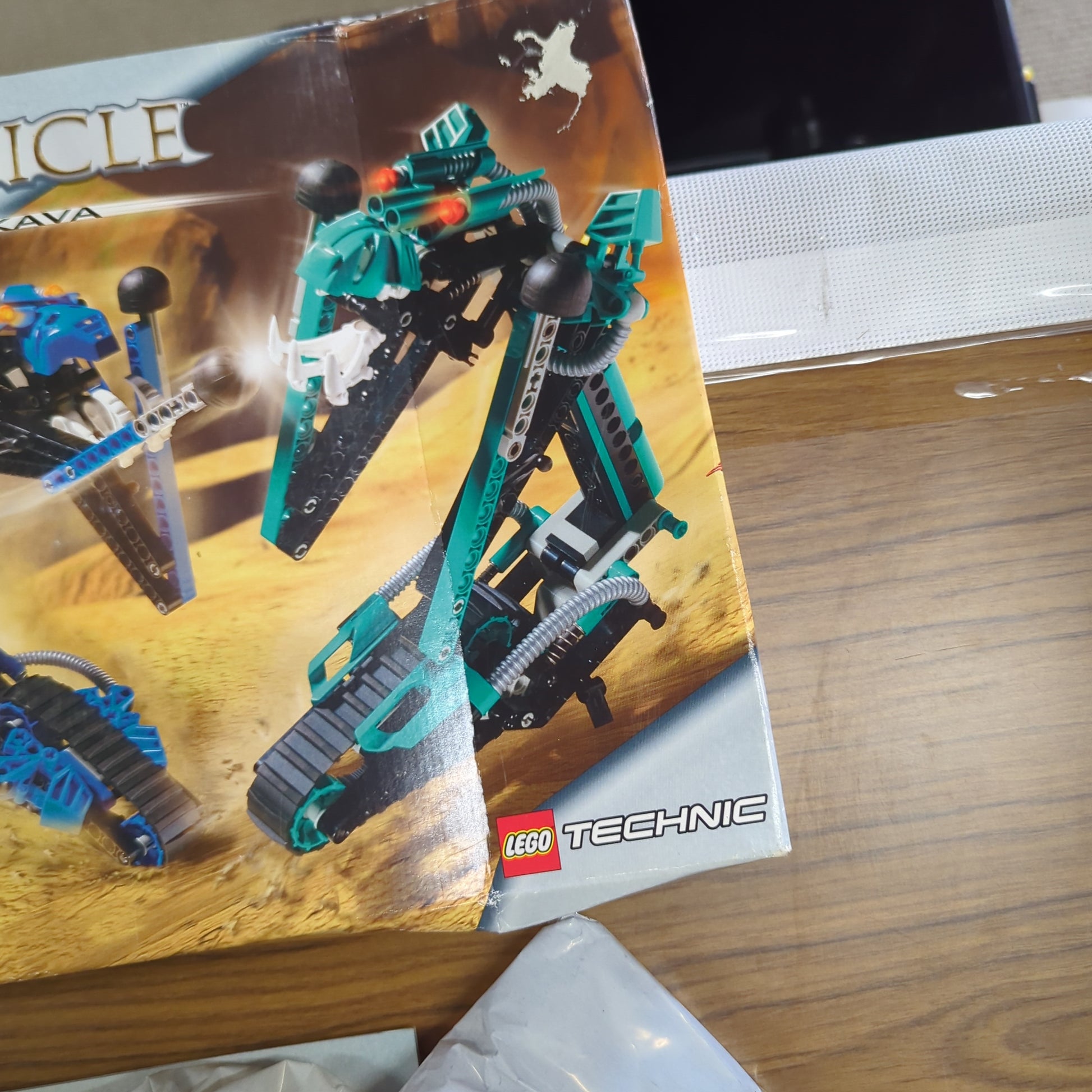 Lego 8549 Bionicle Tarakava Technic 2001 Complete Bags w/ Box missing bag 2 open bag 1 FRENLY BRICKS - Open 7 Days