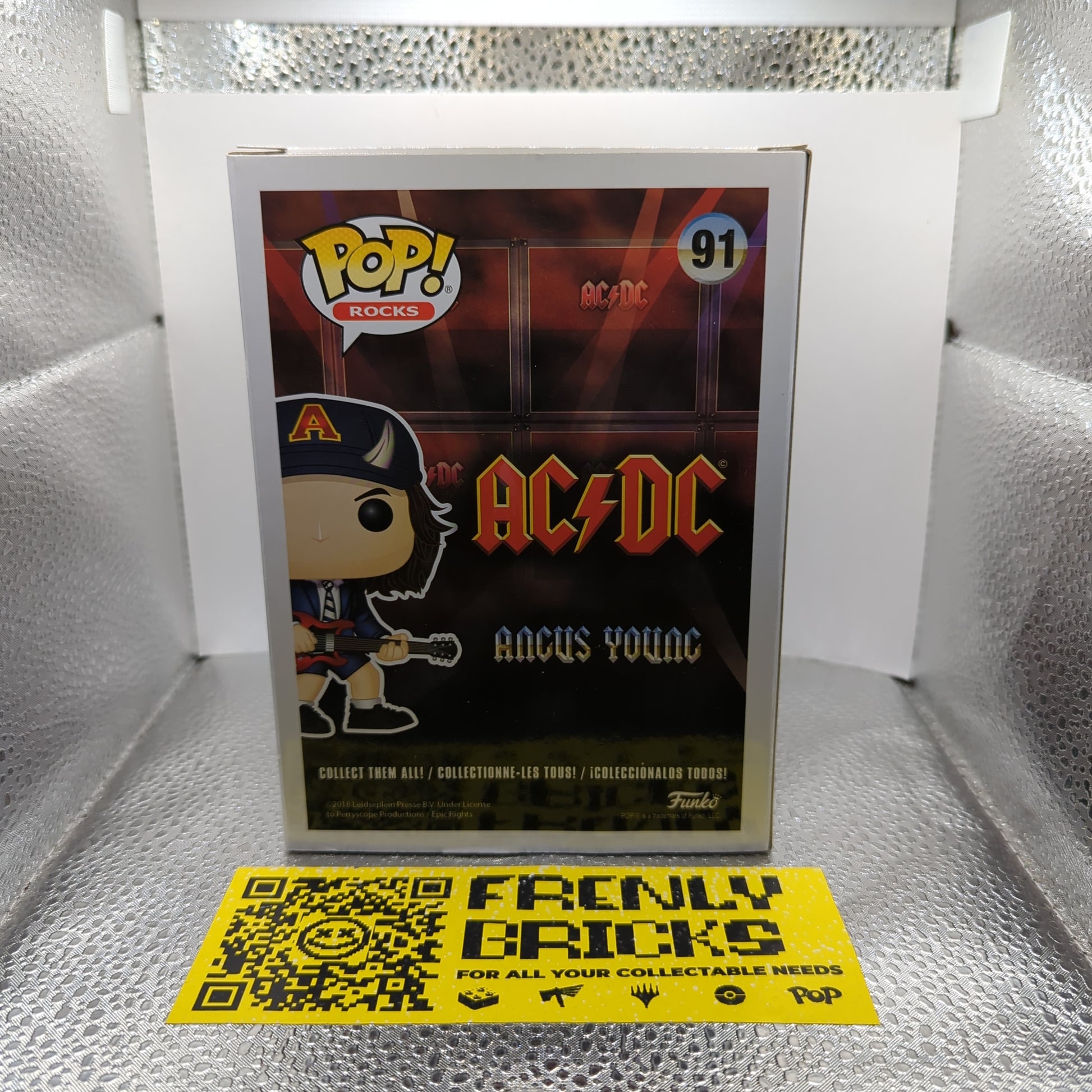 MINOR DAMAGE AC/DC Angus Young #91 CHASE Funko Pop! FRENLY BRICKS - Open 7 Days