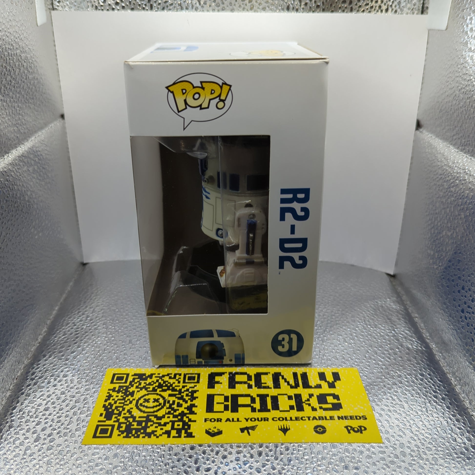 Funko Pop Vinyl Star Wars #31 R2-D2 FRENLY BRICKS - Open 7 Days