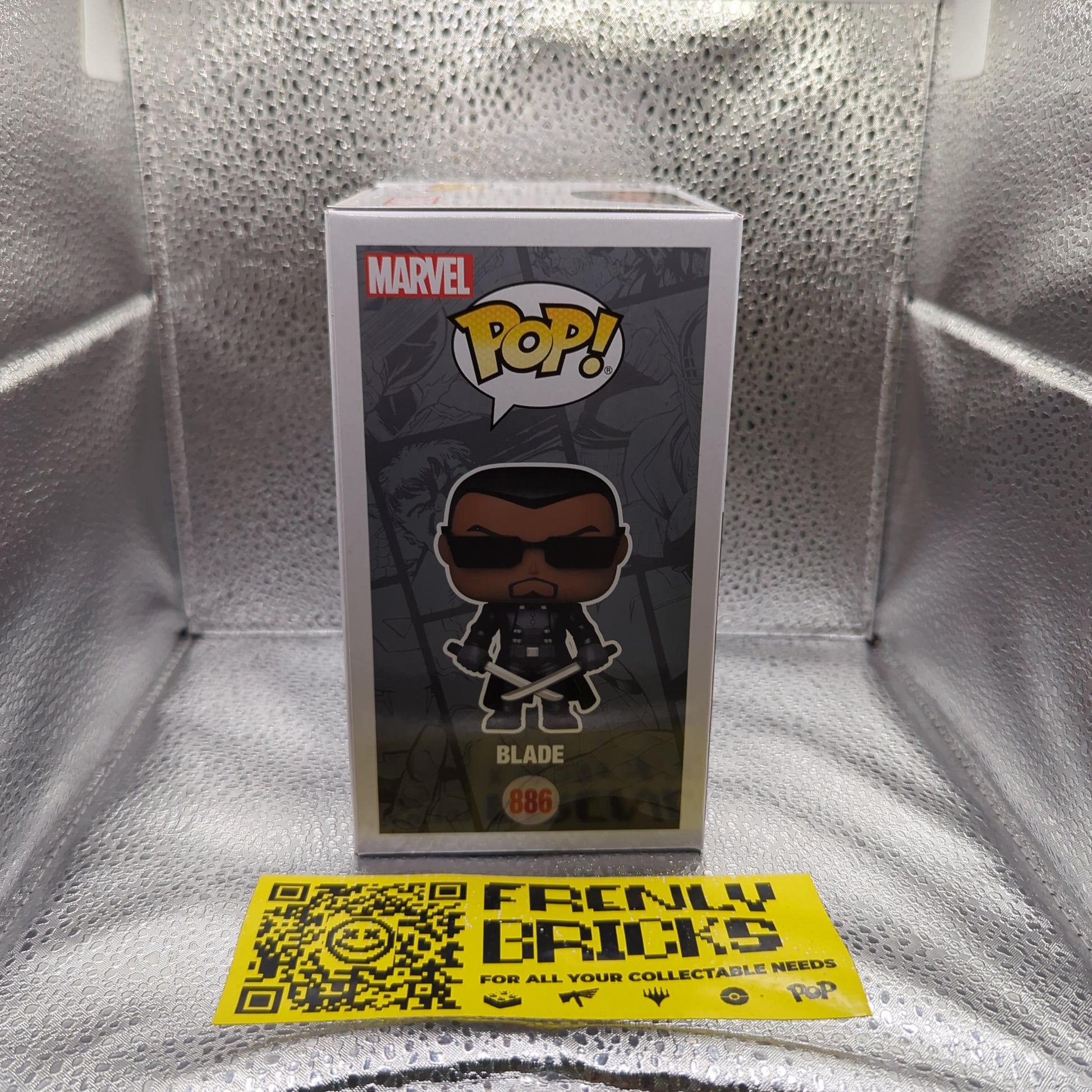 Blade 886 in Protector Pop Vinyl Funko Marvel Summer Convention 2021 FRENLY BRICKS - Open 7 Days