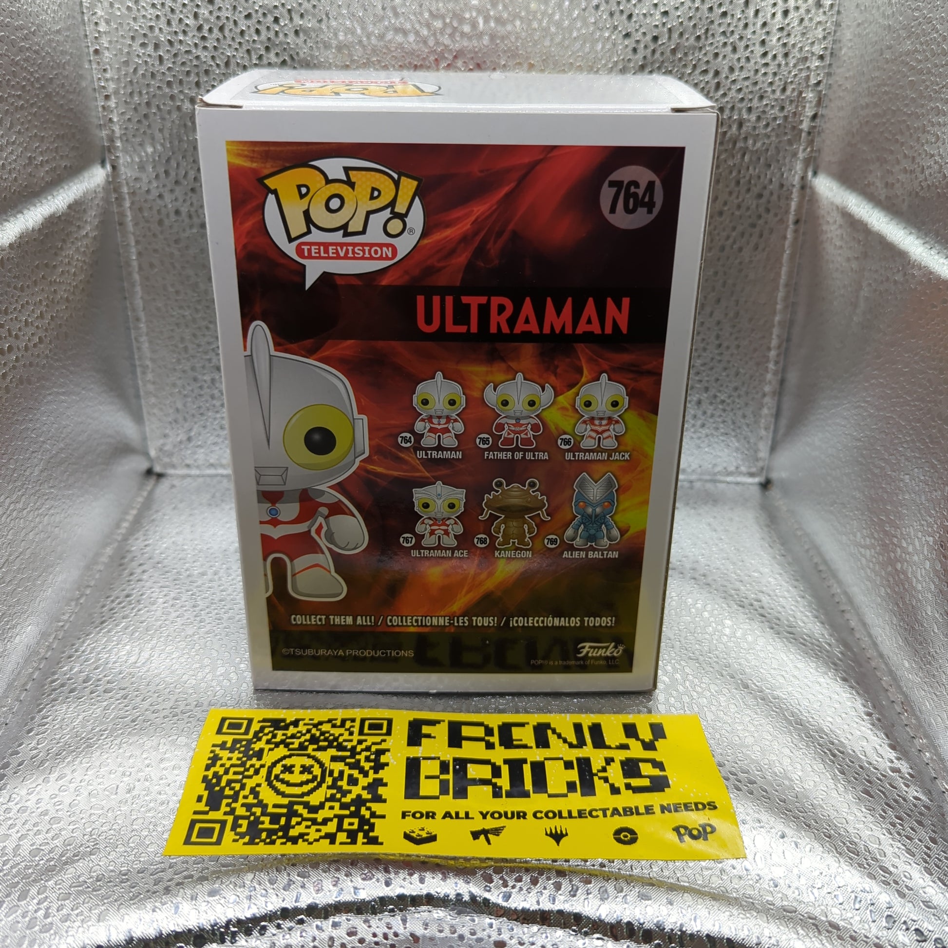 Television Funko Pop - Ultraman (Glow) - SDCC Excl - No. 764 FRENLY BRICKS - Open 7 Days