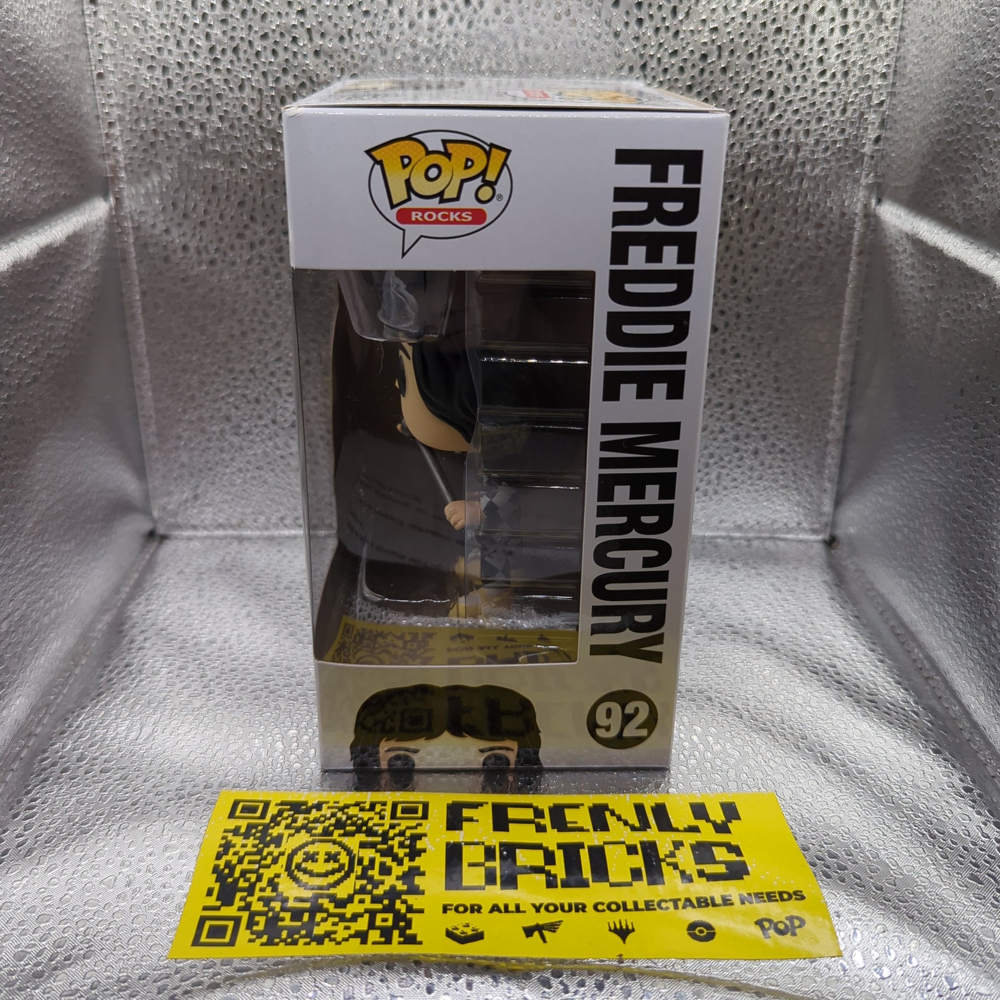 Funko Pop Rocks Vinyl Figure Queen - # 92 Freddie Mercury FRENLY BRICKS - Open 7 Days